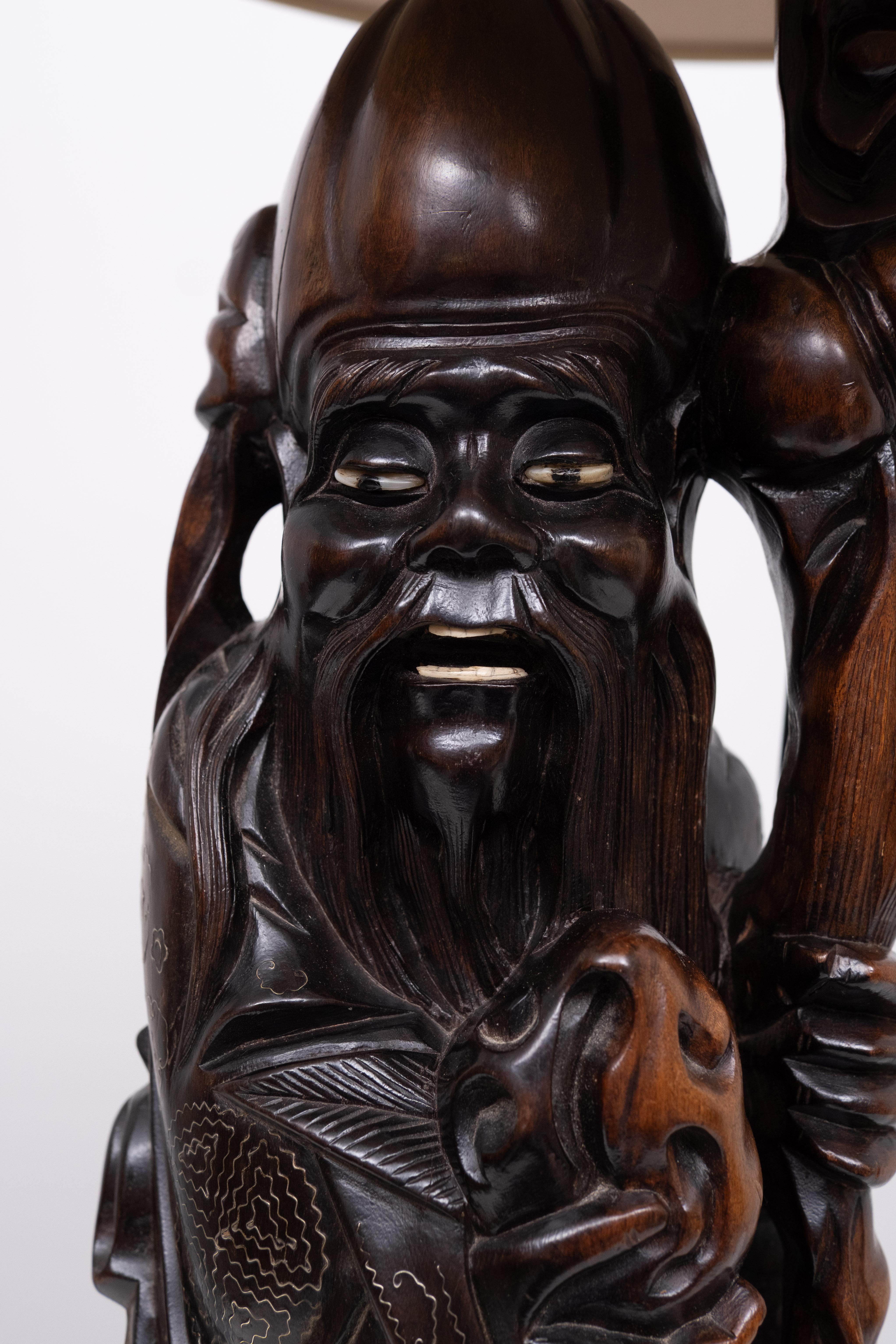 Milieu du XXe siècle Lampe à poser  Bois de rose  - Shoulao - God of Longevity Prosperety - Chine en vente