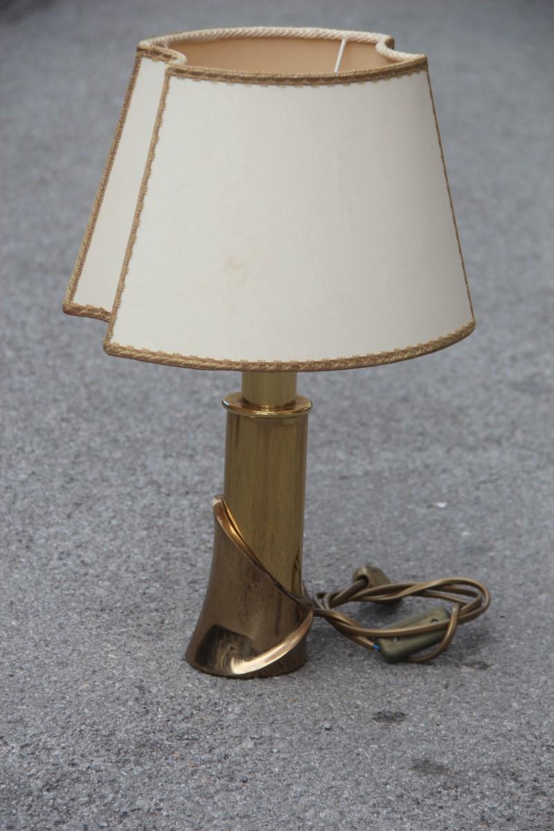 Table Lamp Sculpture in Gold Brass with Dome 1970 Italian Design Frigerio For Sale 4
