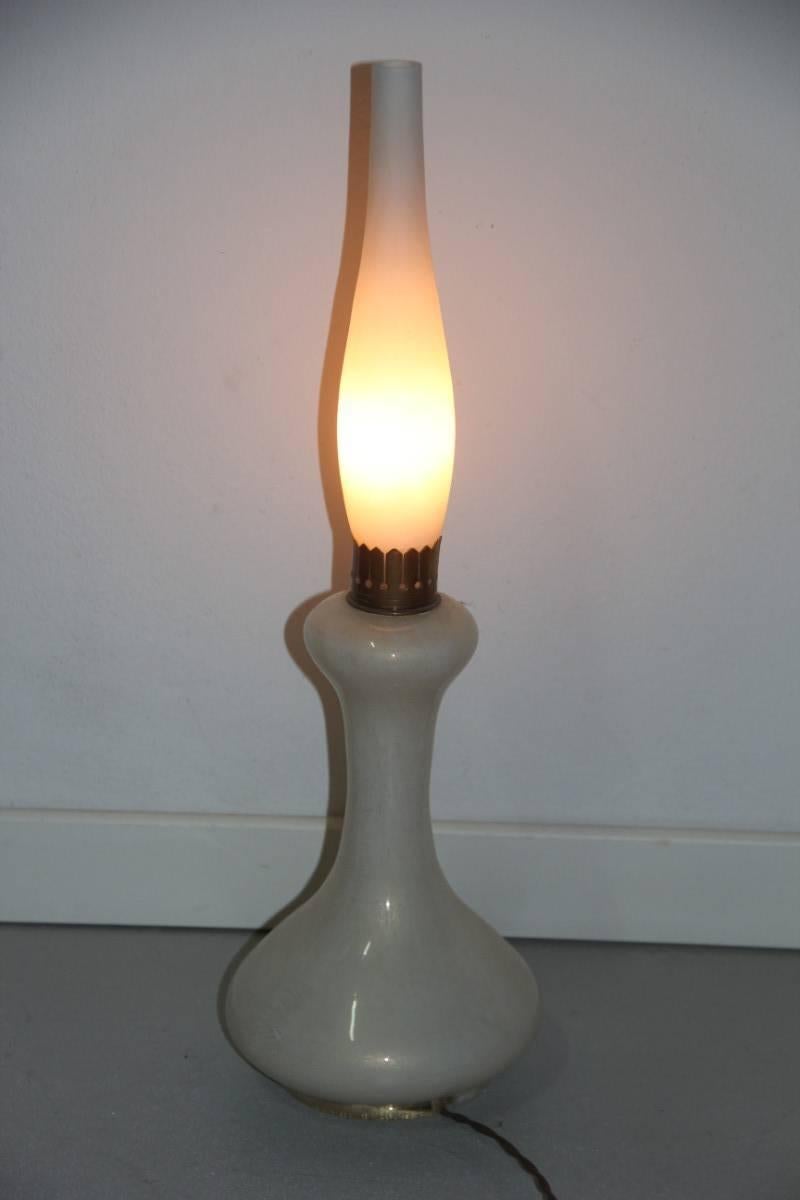 Lampe de table Seguso Design/One Italian Mid-Century Modern , en verre de Murano et poudre d'or.