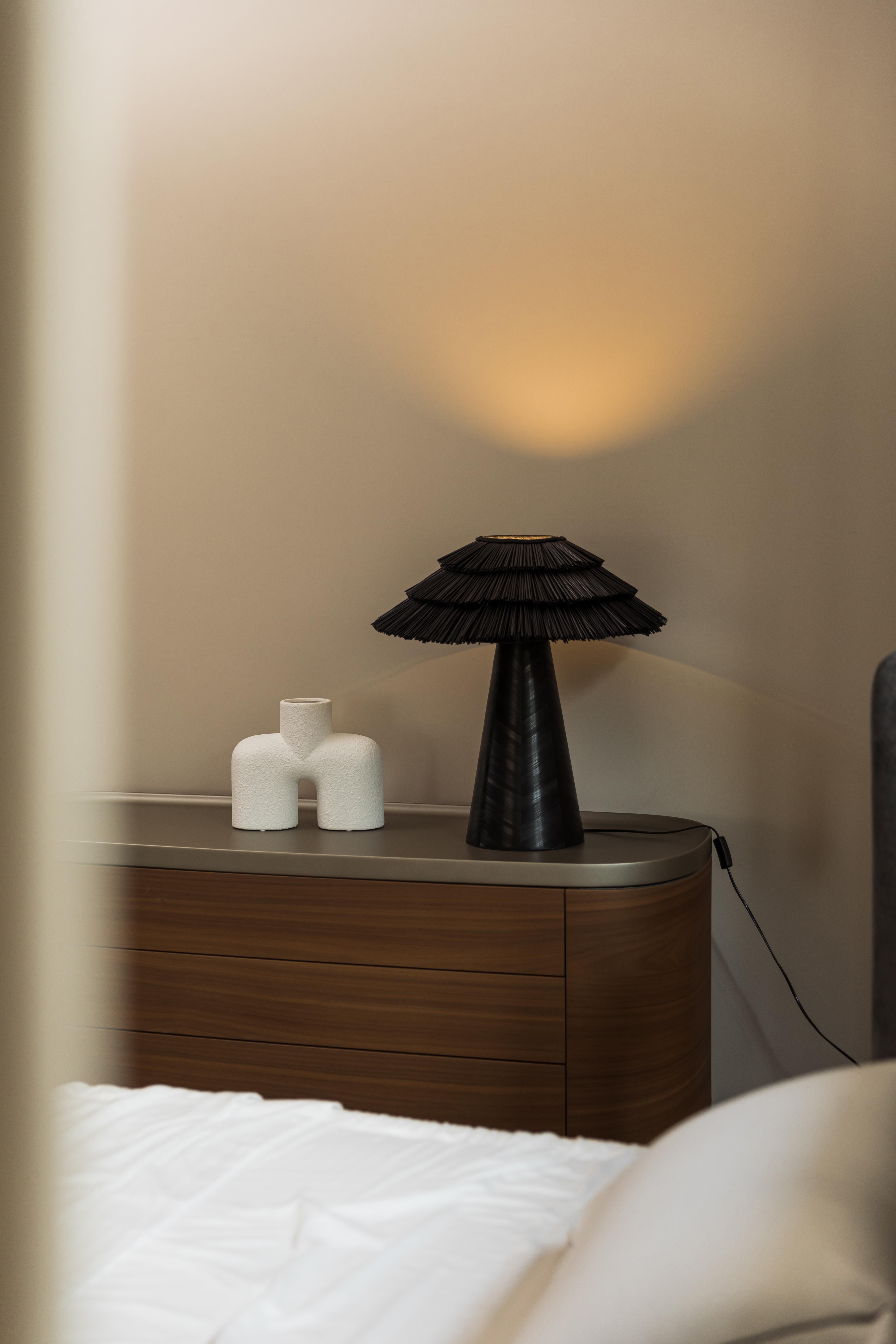 straw table lamp
