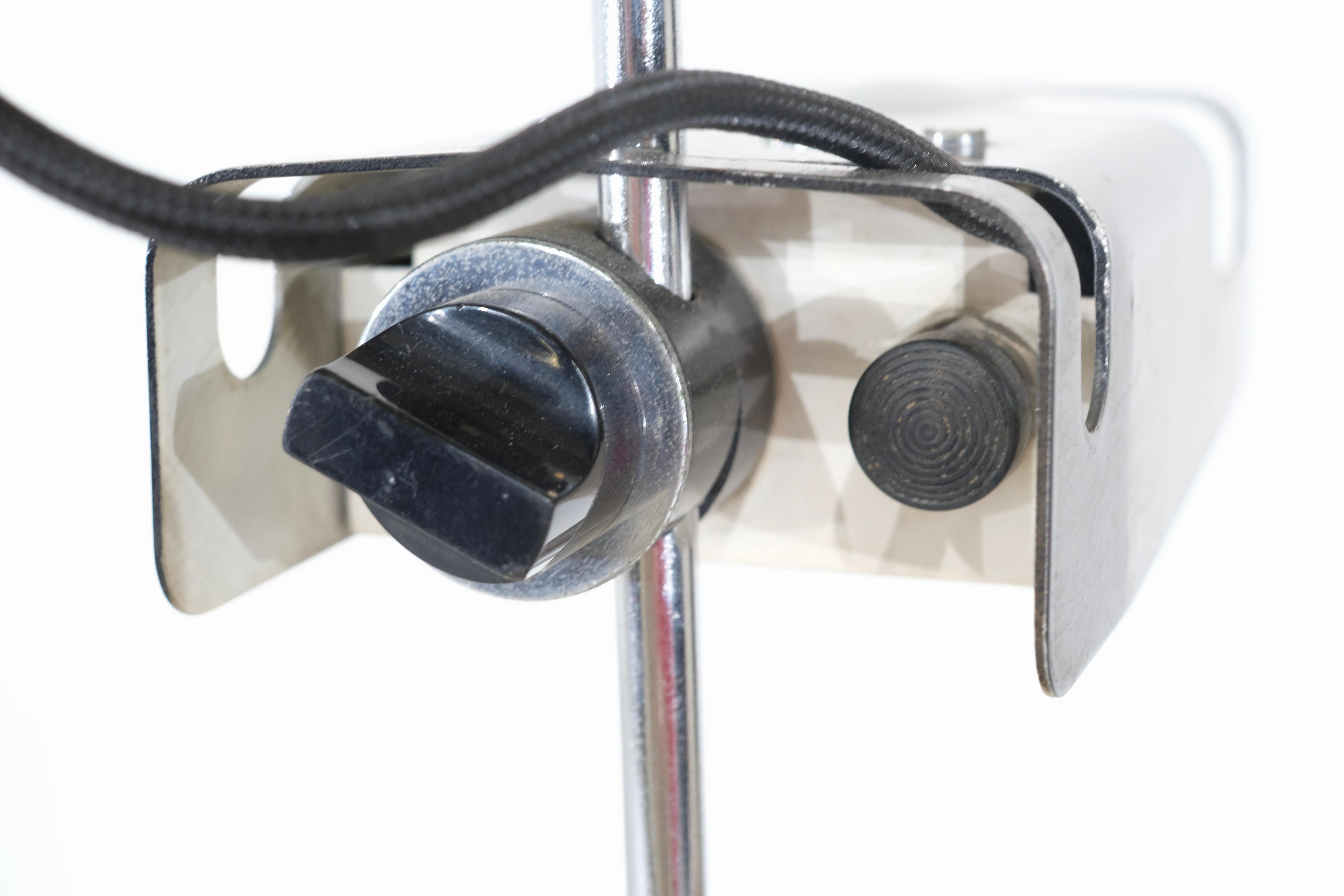 20th Century Table Lamp Spider 291 by Joe Colombo for Oluce - 1960s For Sale