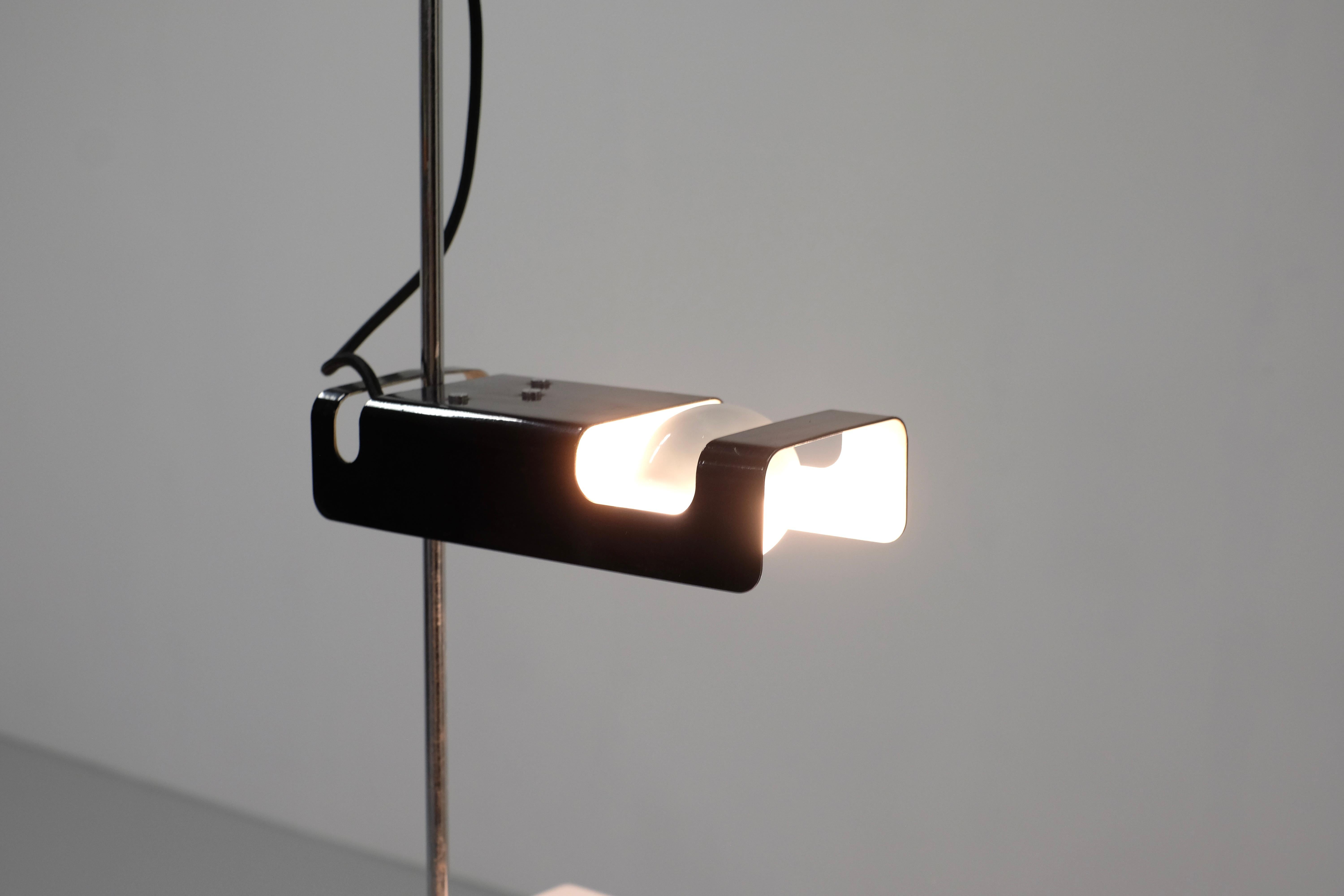 Table Lamp Spider 291 by Joe Colombo for Oluce - 1960s For Sale 1