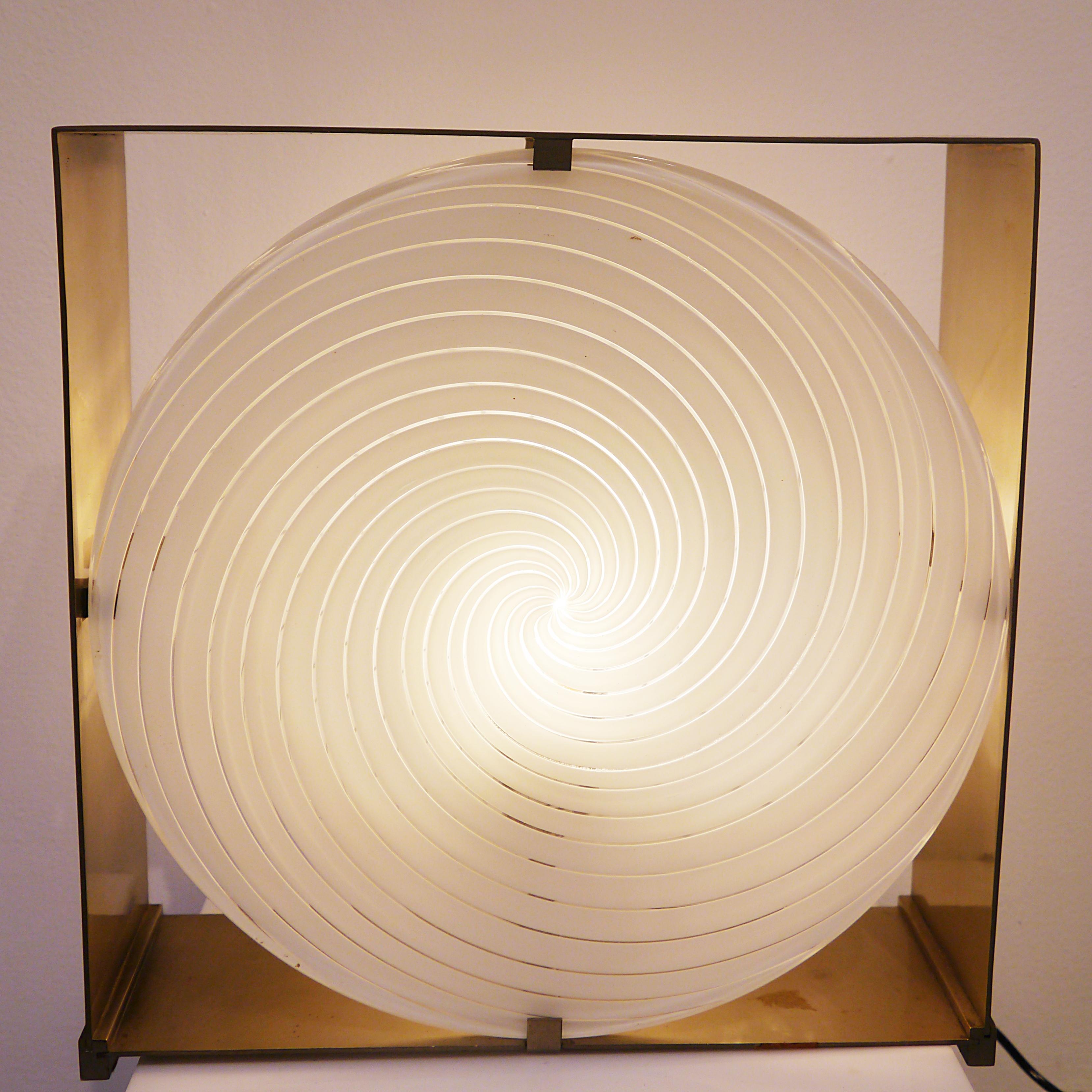 Table Lamp Spiral LT217 by Carlo Nason for Mazzega, Italy 1960s In Good Condition For Sale In Brussels, BE