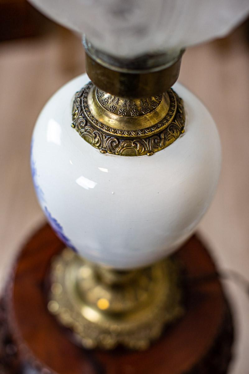 Brass and Faïence Table Lamp Stylized as Kerosene Lamp, circa the 1980s/1990s 6