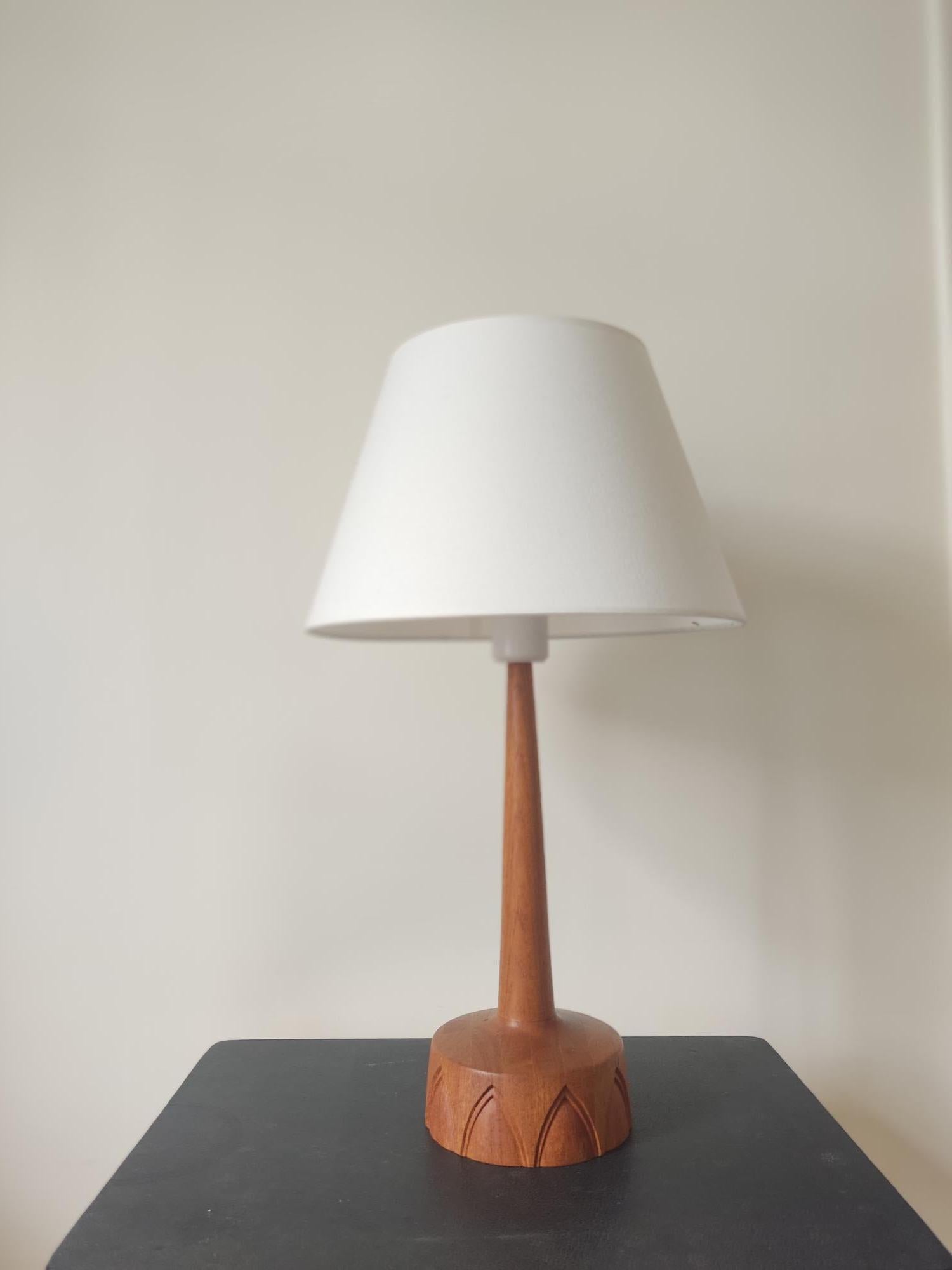 Lampe de table, teck, AB Stilarmatur Tranås - Suède 1960s en vente 3