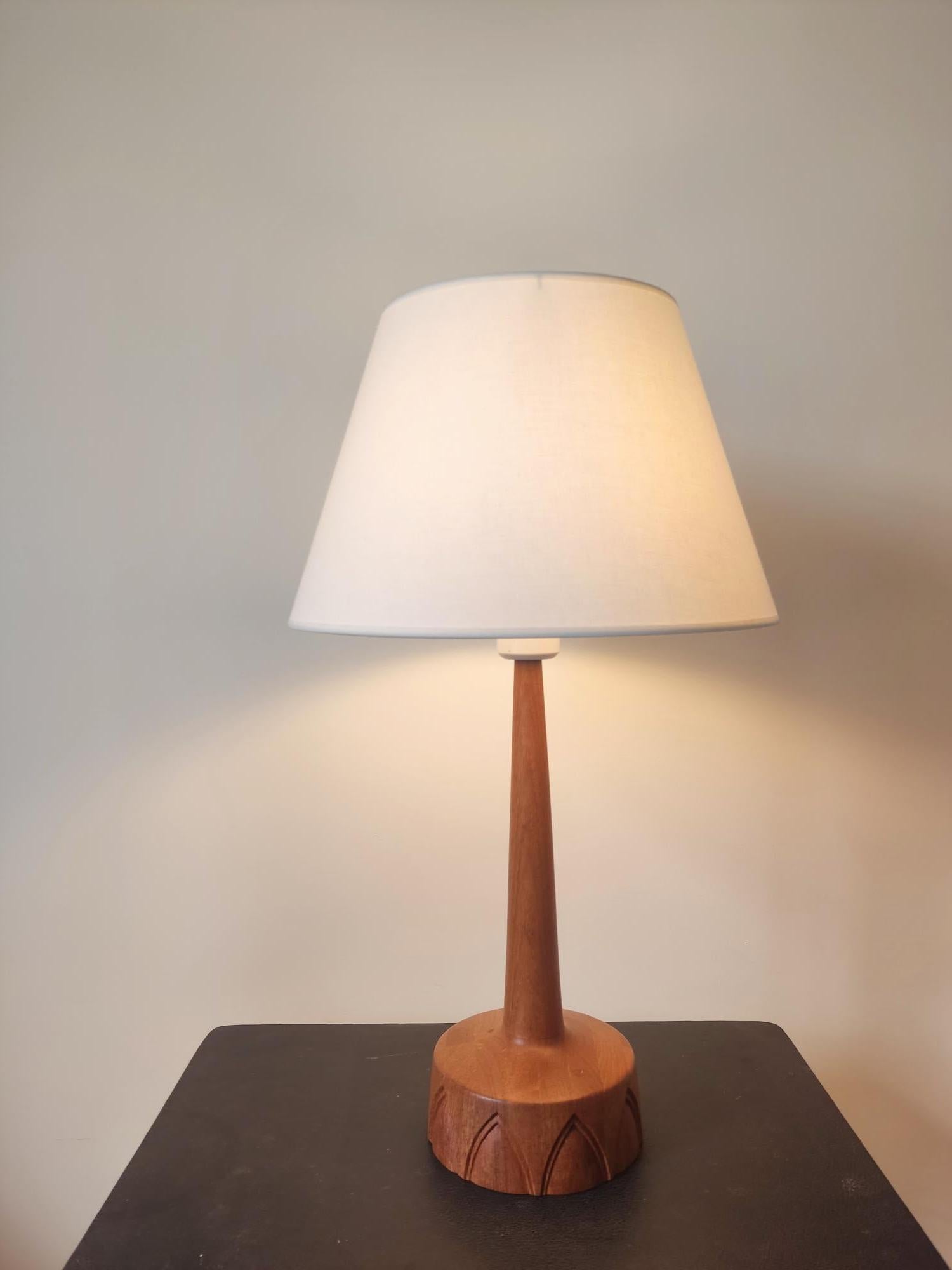 Lampe de table, teck, AB Stilarmatur Tranås - Suède 1960s en vente 4
