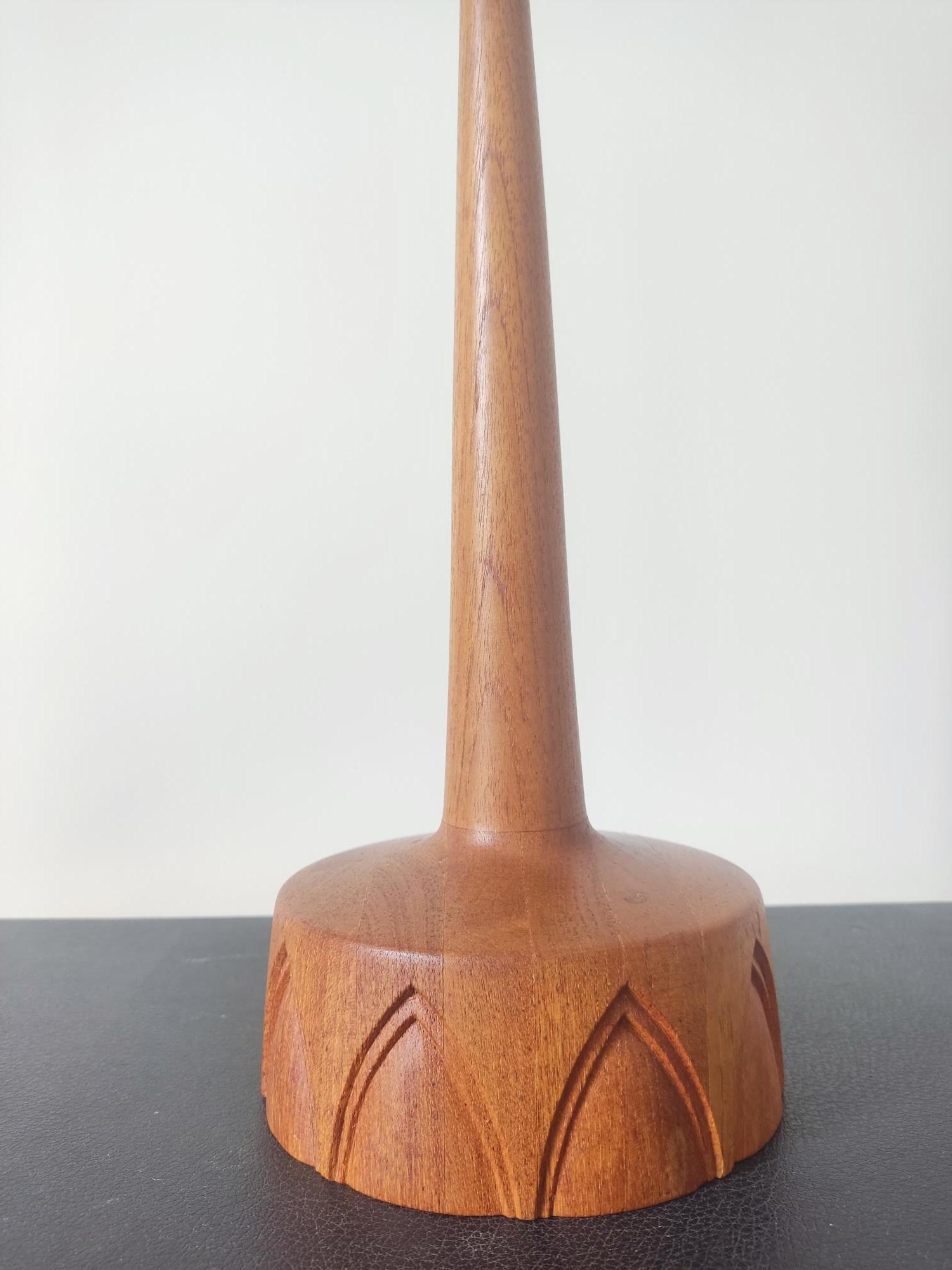 Suédois Lampe de table, teck, AB Stilarmatur Tranås - Suède 1960s en vente