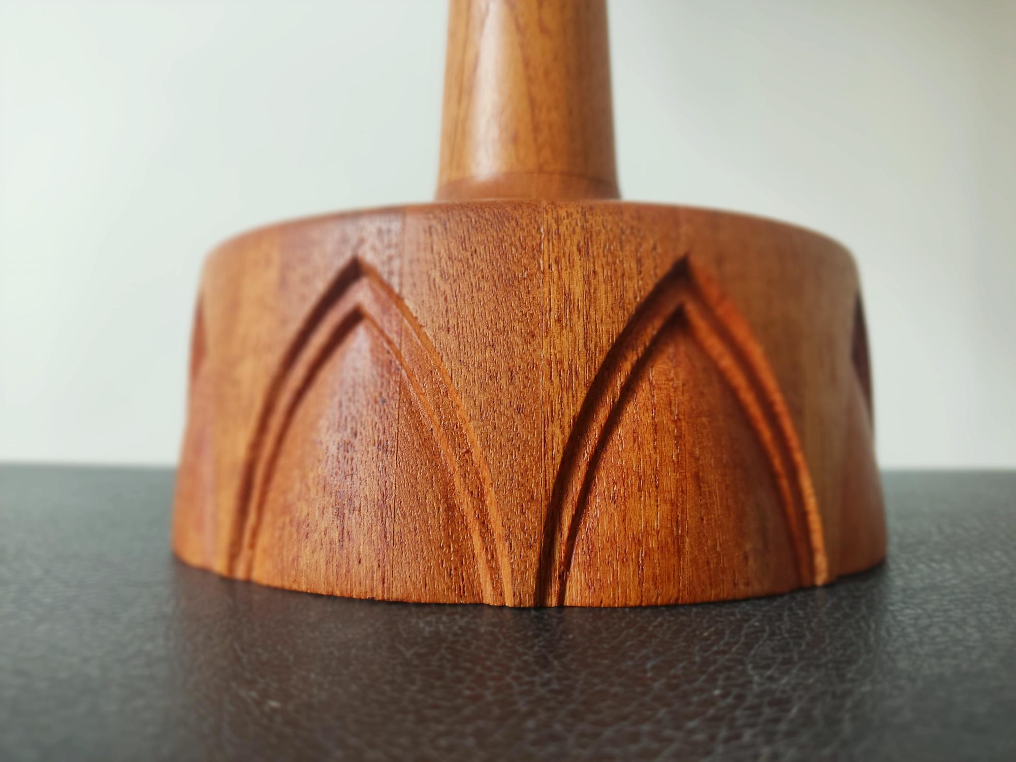 Lampe de table, teck, AB Stilarmatur Tranås - Suède 1960s en vente 1