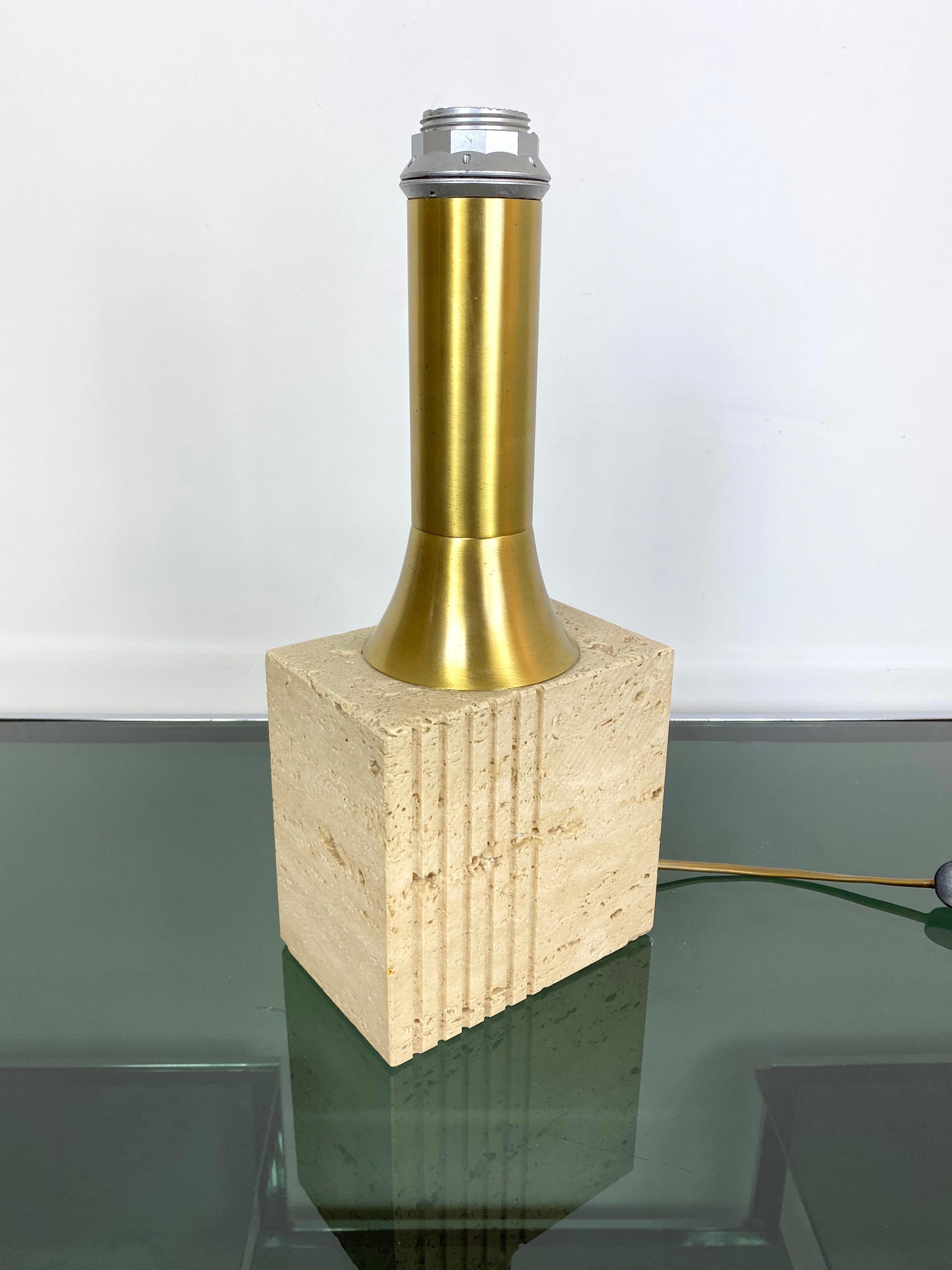 Italian Table Lamp Travertine Base and Brass by Fratelli Mannelli, Italy, 1970s For Sale