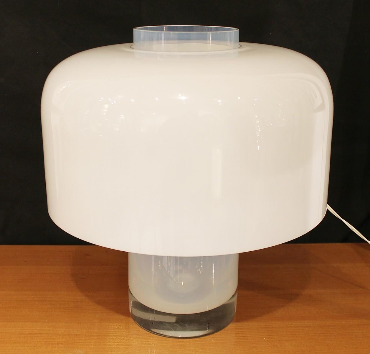 Table Lamp / Vase Model LT 226 by Carlo Nason for Mazzega In Good Condition In Brussels, BE