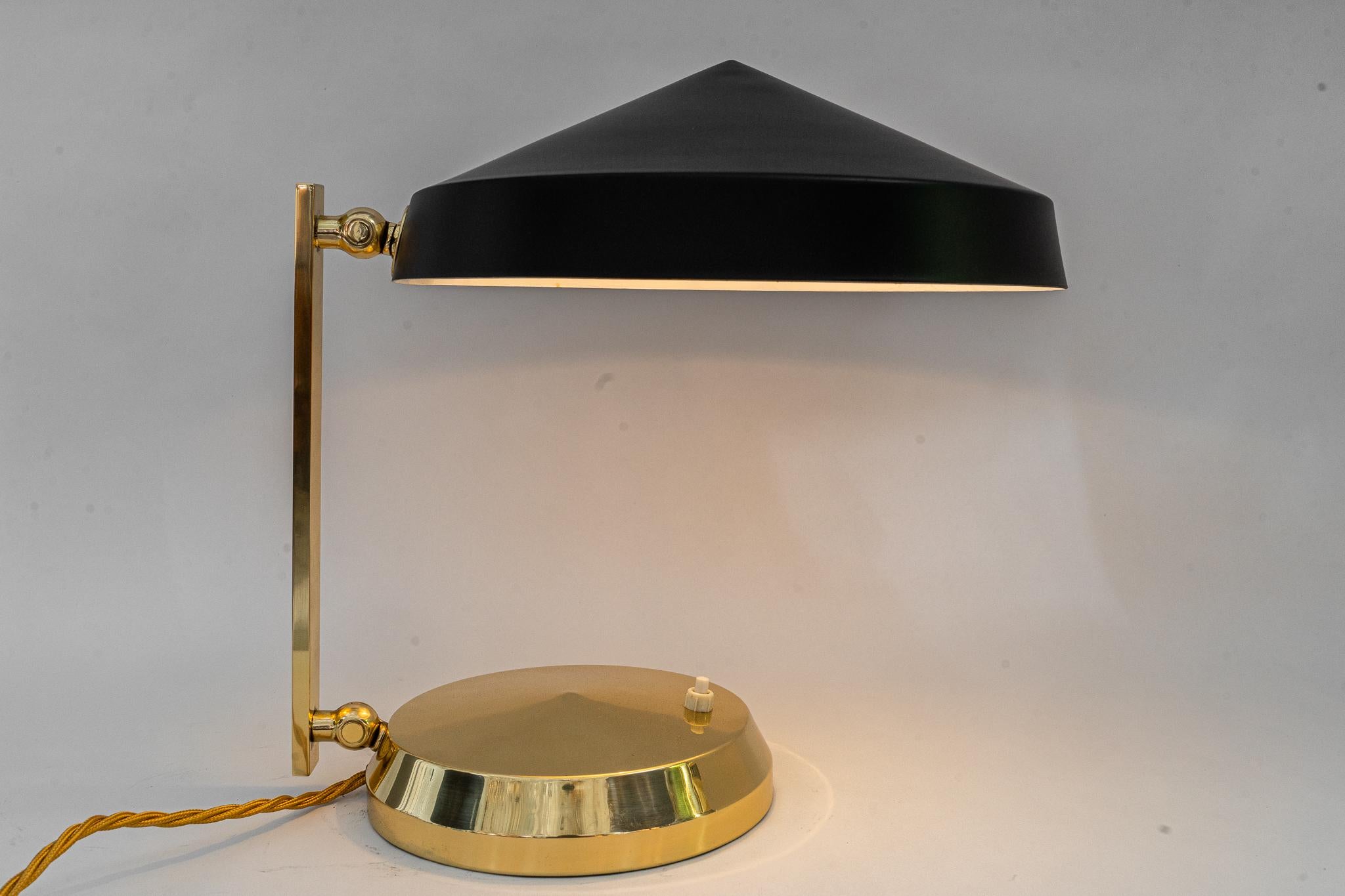 Lampada da tavolo Vienna intorno agli anni '60 in vendita 8