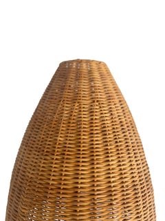 Table lamp - Wicker lampshade