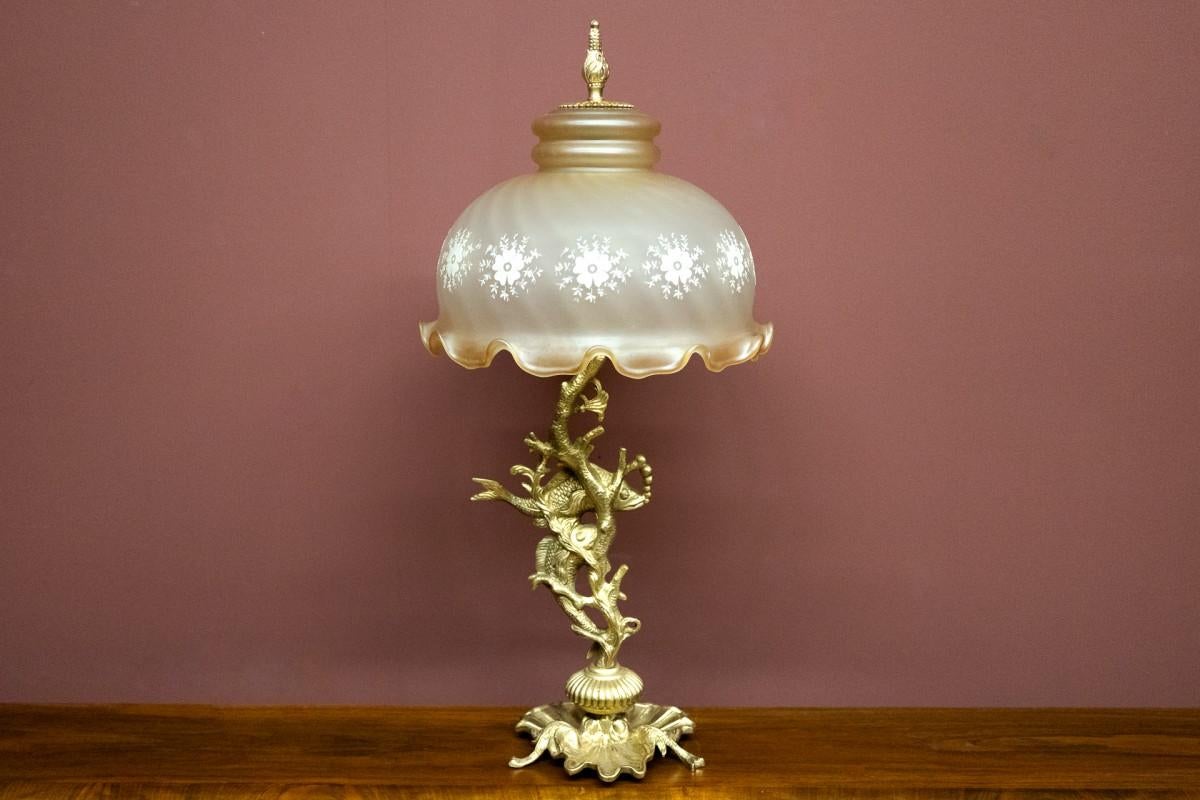 Table lamp.

Dimensions: height 60 cm / diameter 29 cm