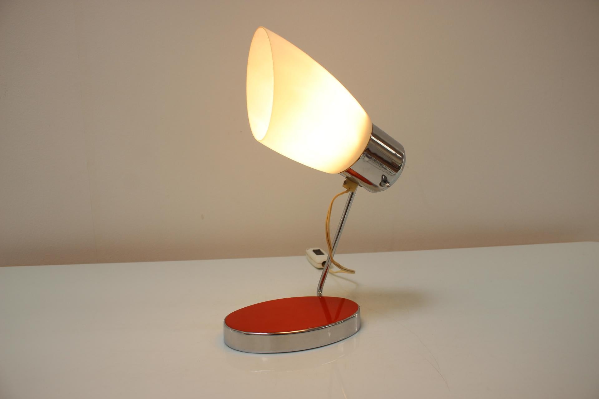 Table Lamp with Adjustable Shade by Drupol, 1950s For Sale 3
