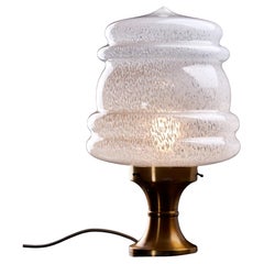 Lampada da tavolo con base in ottone e vetro di Murano, anni '60
