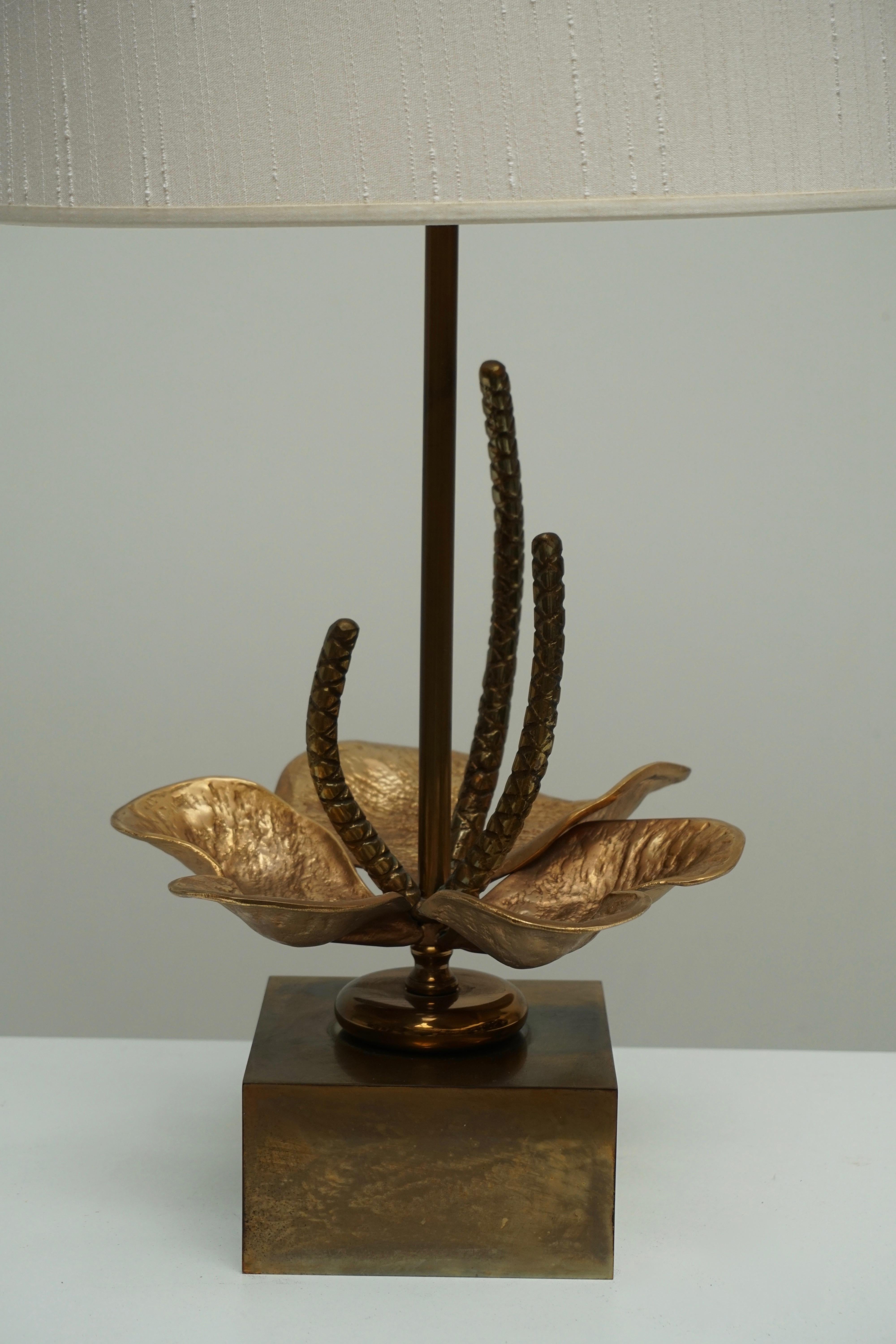 brass flower lamp