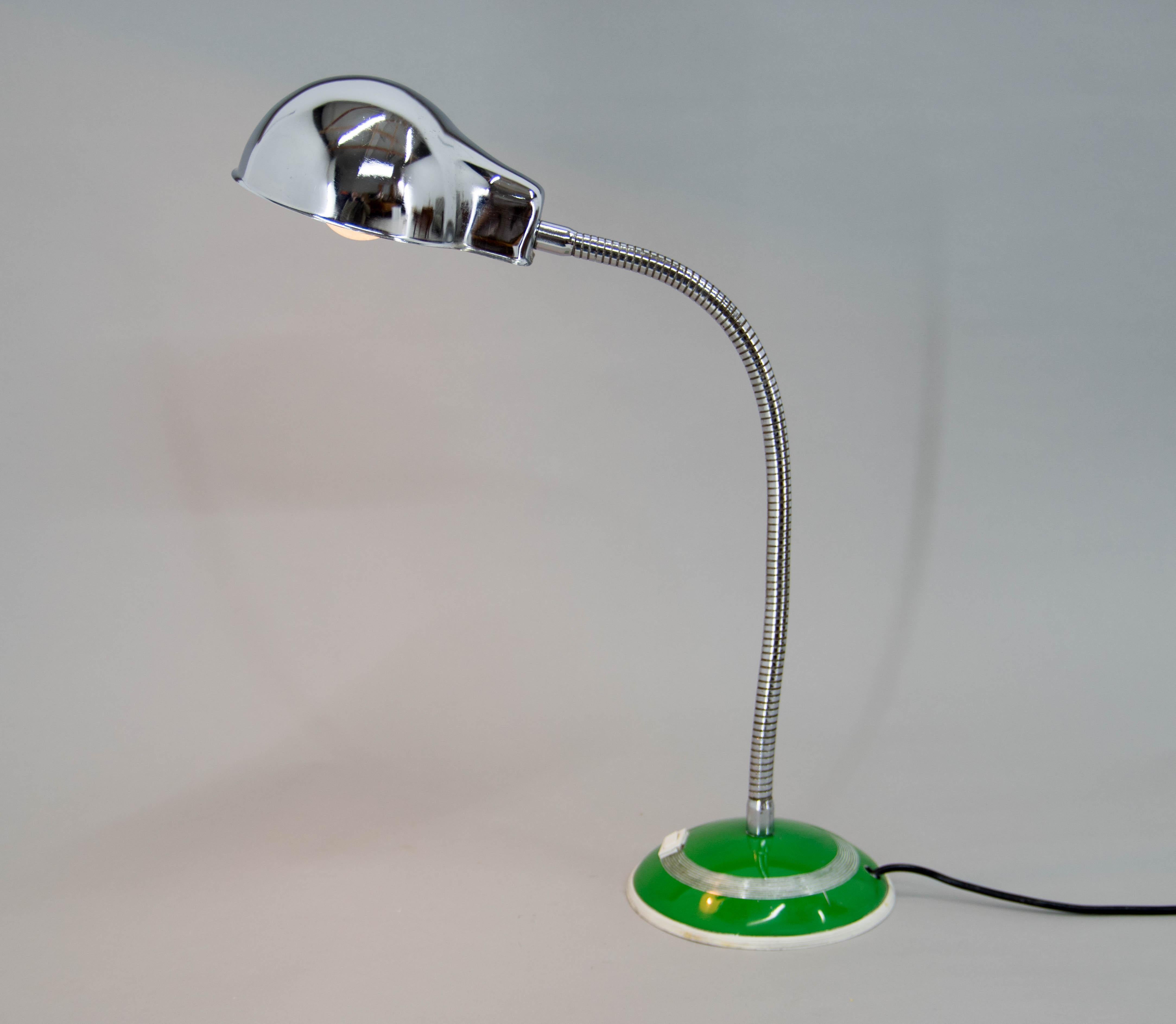 Mid-Century Modern Table Lamp with Flexible Shade, 1950s For Sale