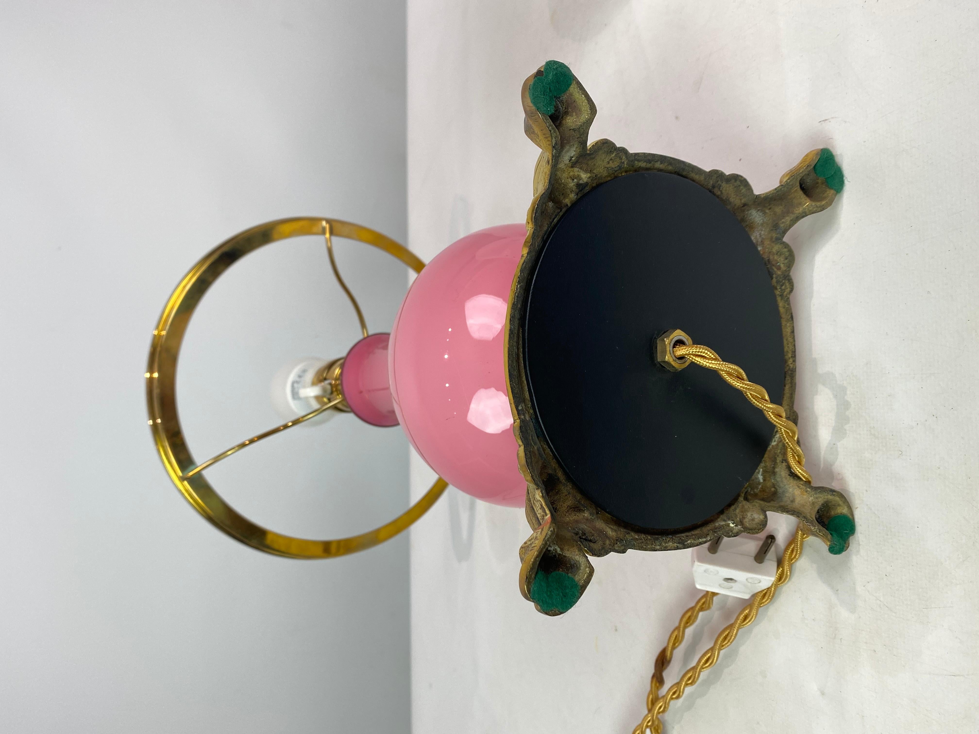 Table Lamp with Frame of Pink Opaline Glass, 1930s In Good Condition For Sale In Lejre, DK