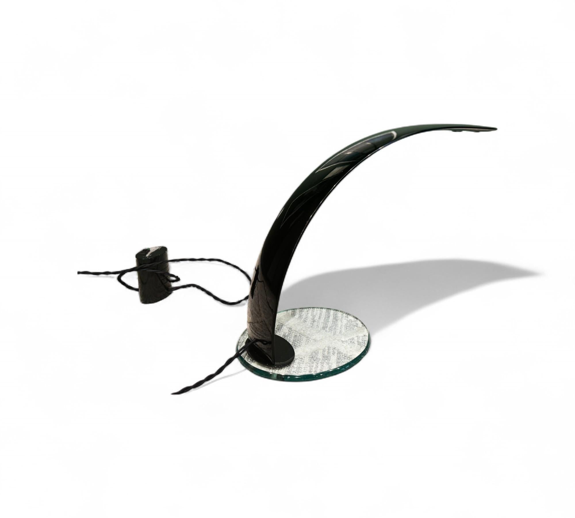 Table lamp with glass base and black aluminum structure, Dominici, 1970, Lot 664 In Good Condition For Sale In New York, NY