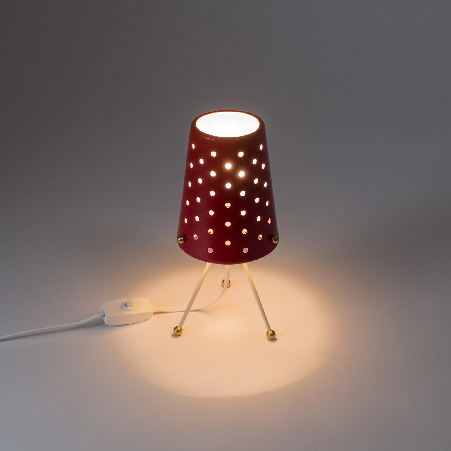 table lamp red shade