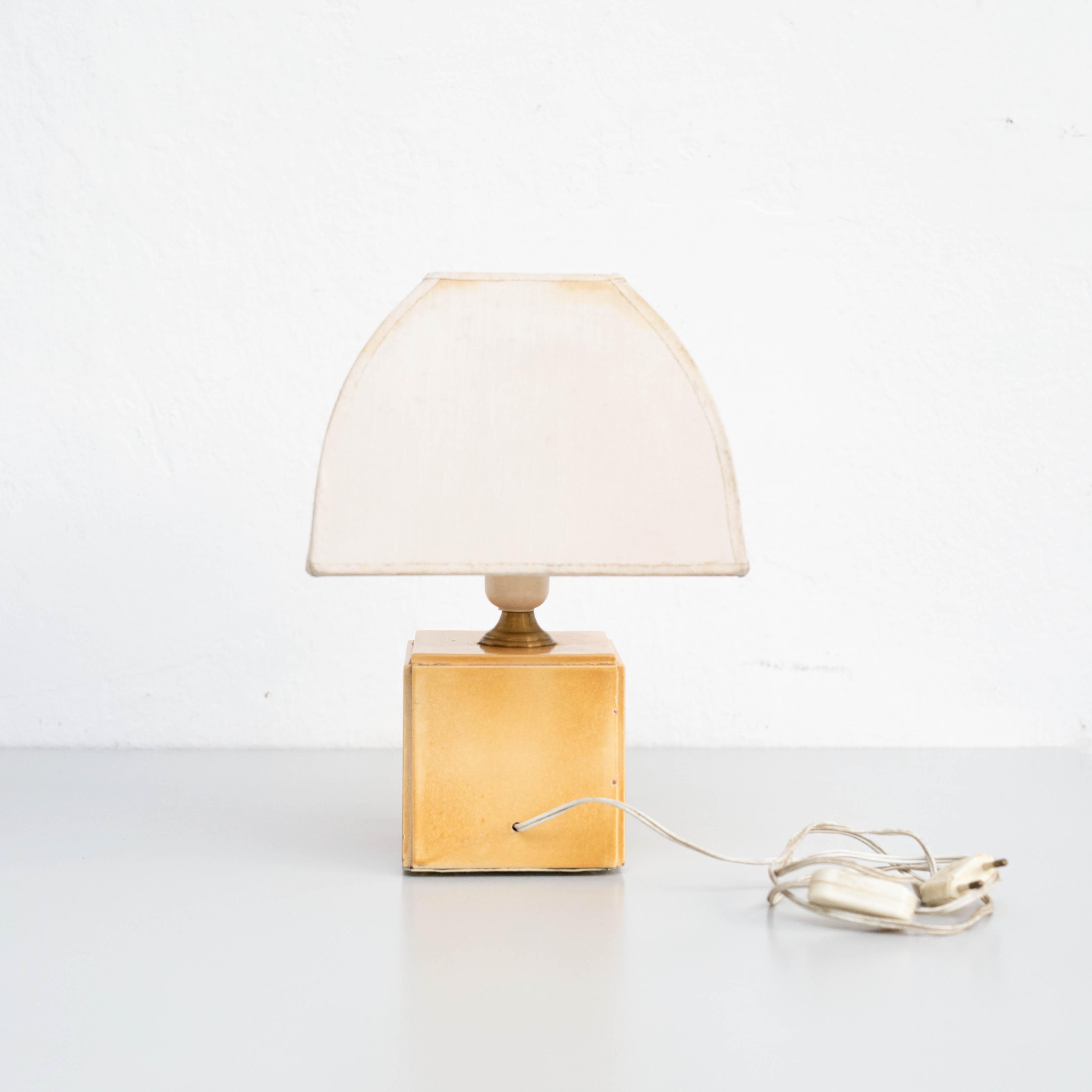 Table Lamp, Wood, circa 1970 In Good Condition For Sale In Barcelona, Barcelona
