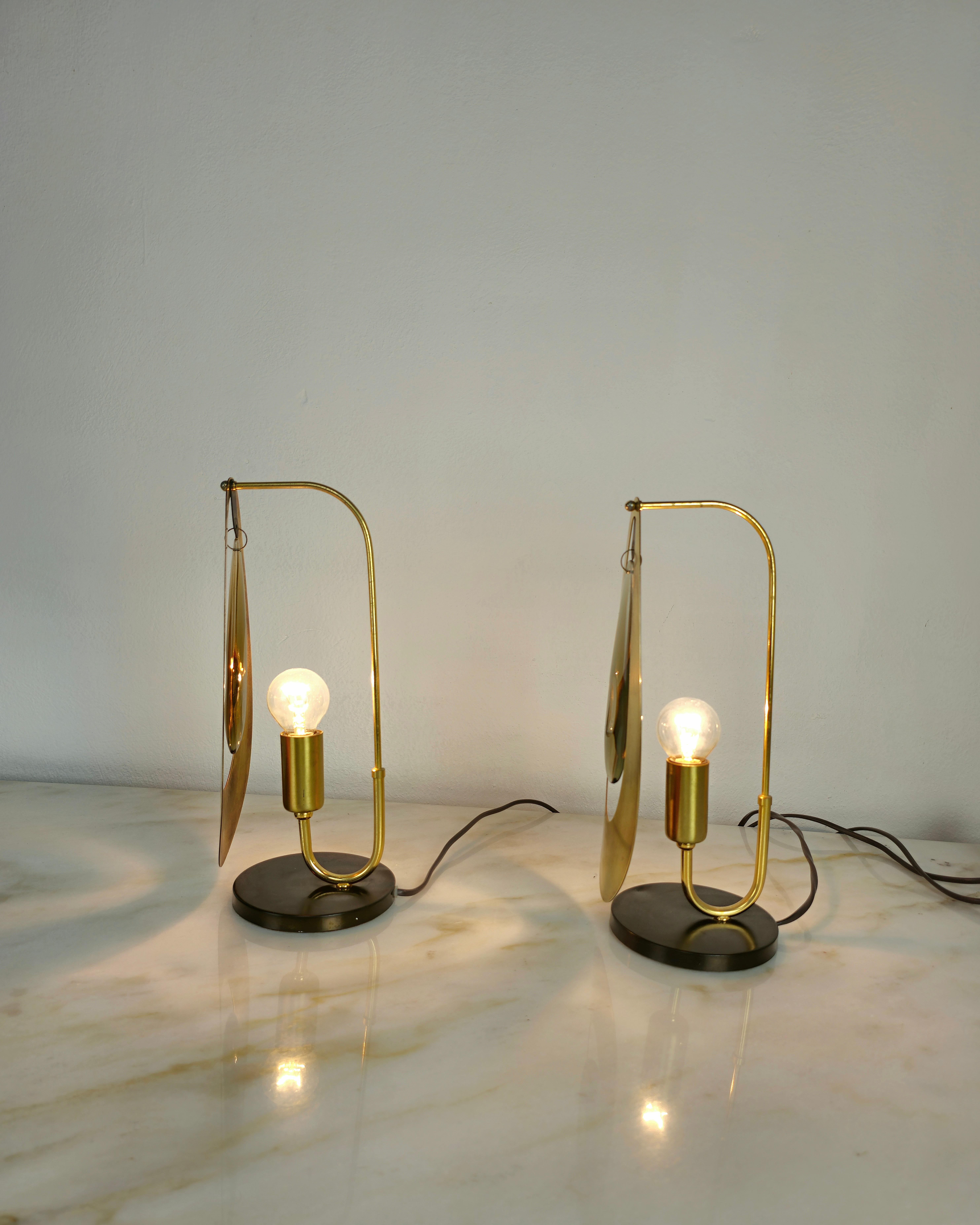 Table Lamps Brass Crystal Glass Golden Metal Midcentury Italy 1960s Set of 2 For Sale 3