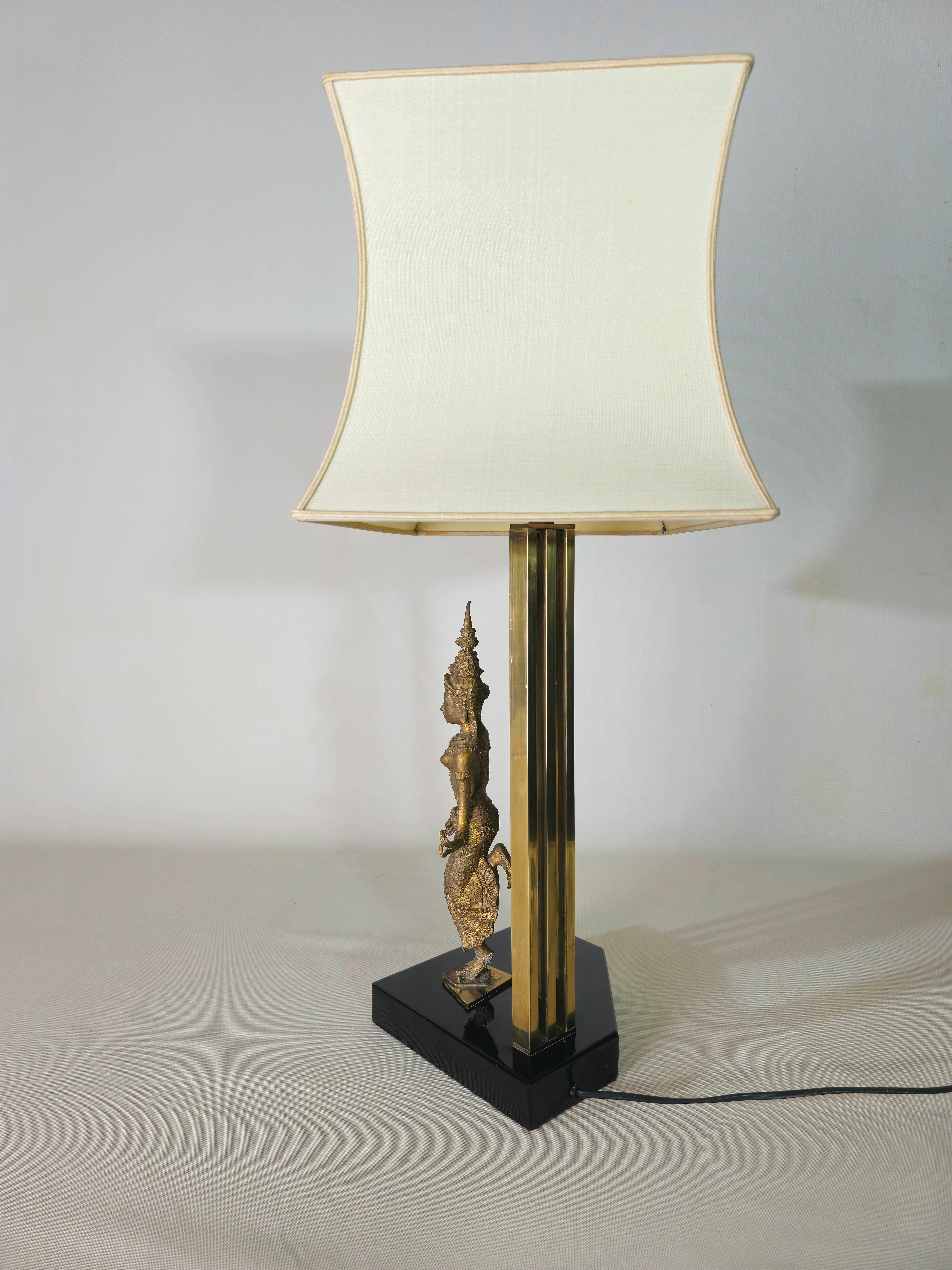Laiton Lampes de table laiton design moderne mi-siècle, Italie, années 1960/70 en vente