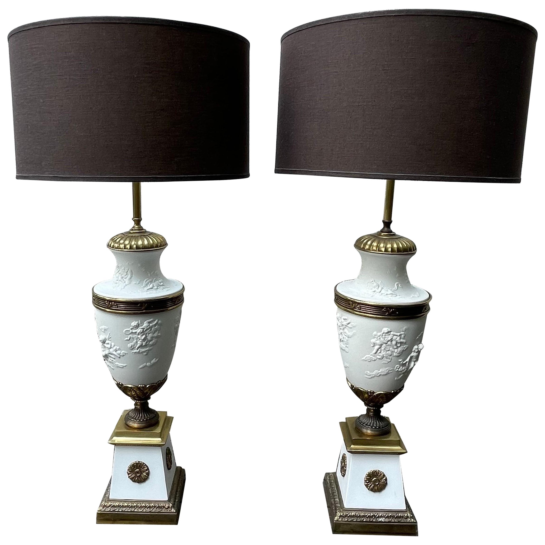 Tischlampen aus mattschwarzer weißer Keramik von Westwood Industries Hollywood Regency im Angebot