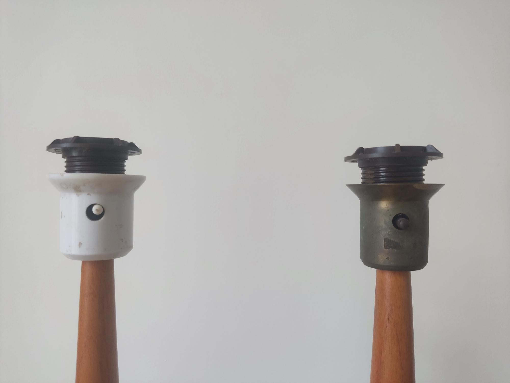20ième siècle Paire de lampes de table, teck, AB Stilarmatur Tranås - Suède 1960s en vente