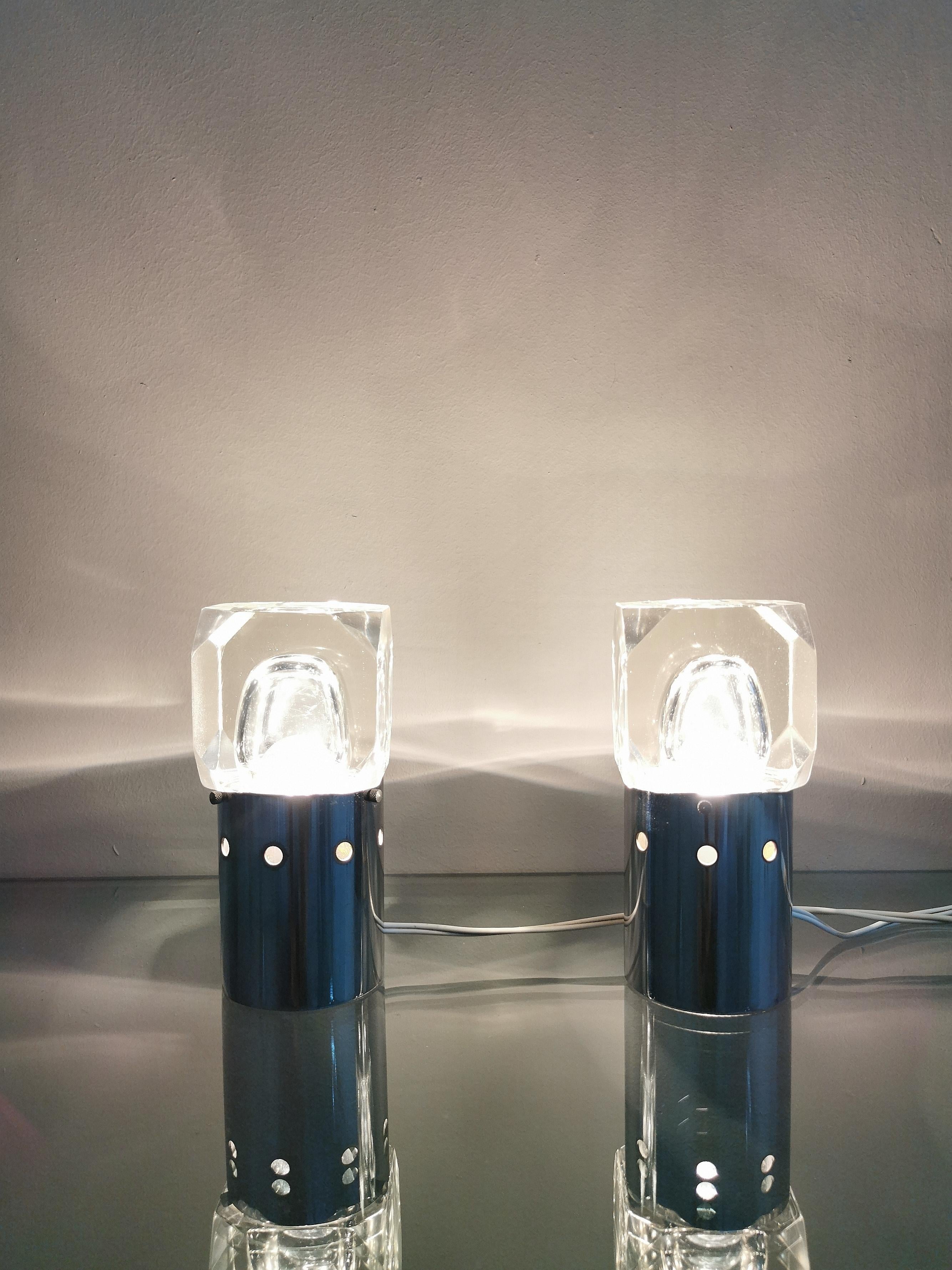 Italian Table lamps Transparent Glass Chromed Metal Midcentury Italy 1970s Set of 2 For Sale