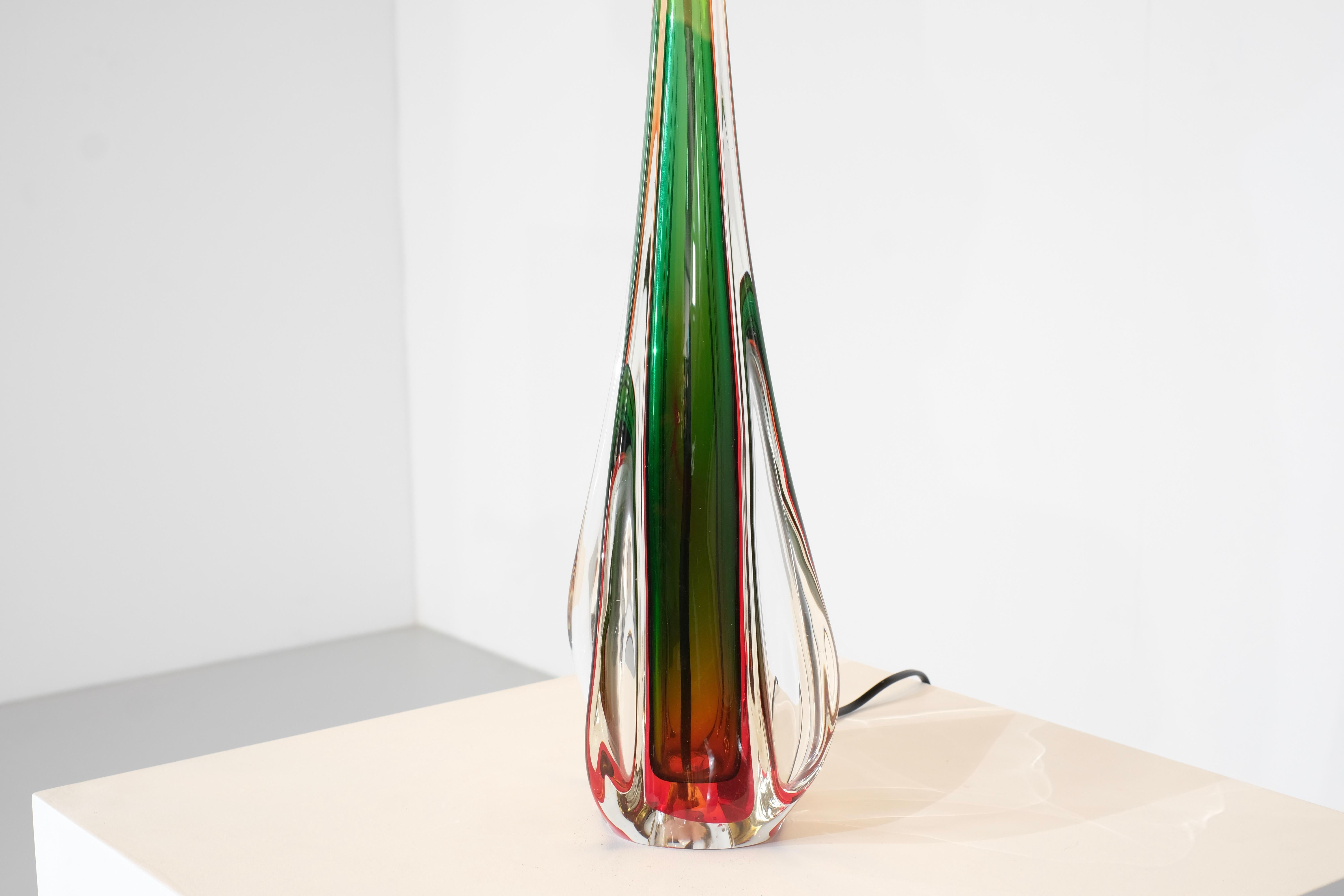 Tischleuchte aus Murano, zugeschrieben Flavio Poli für Seguso, Italien 1960er Jahre. (Muranoglas) im Angebot