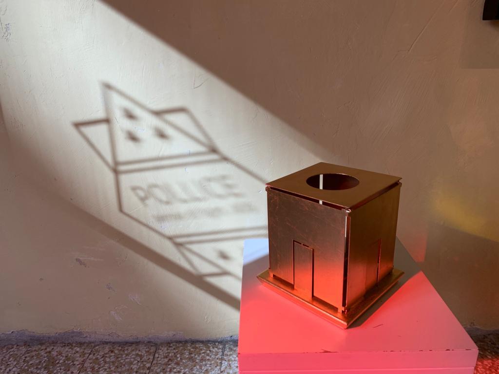 Lampe de bureau Light LightHouse avec bougie en feuille d'or, Massimo Uberti, Italie, édition limitée en vente 2