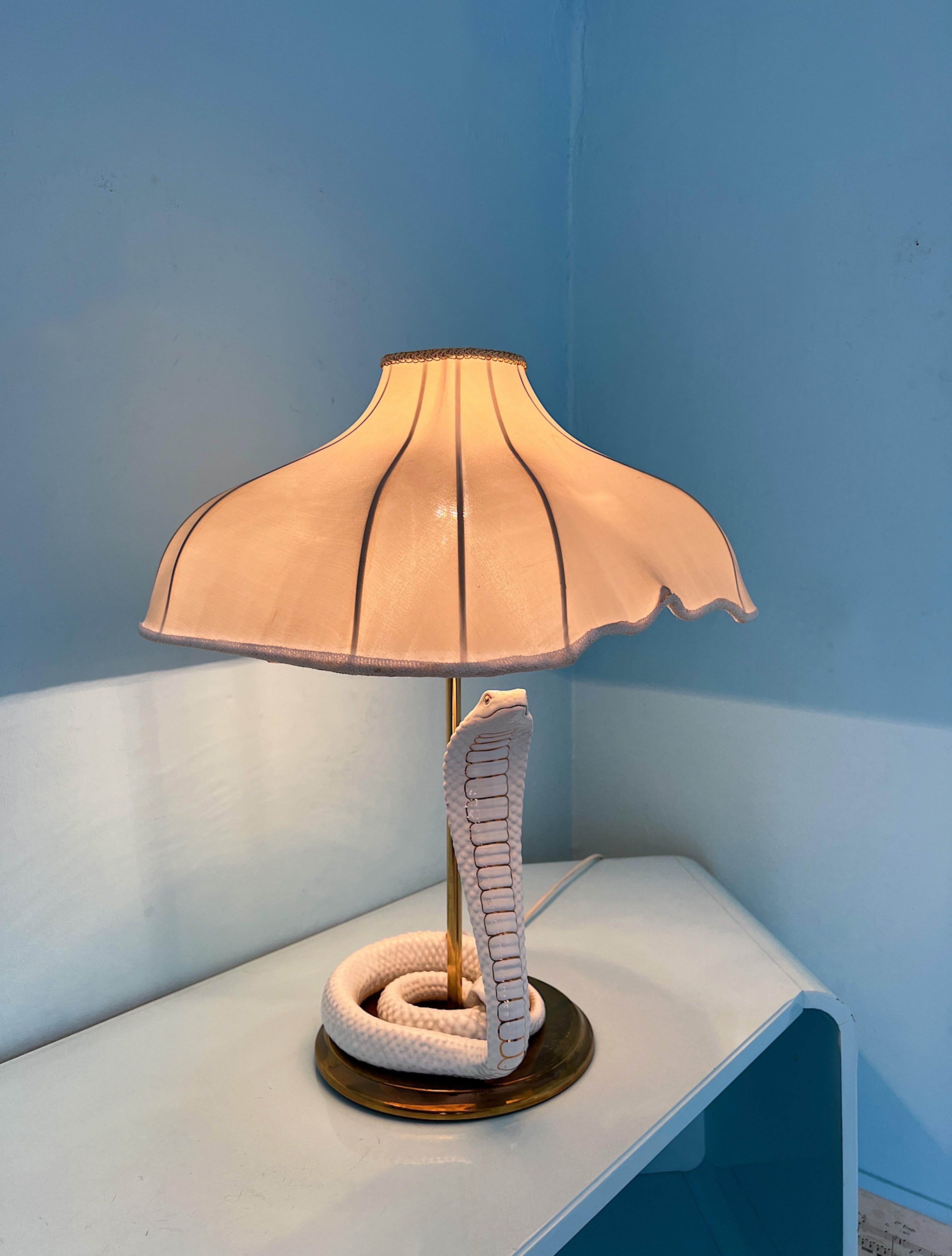 Table light with ceramic cobra designed by Italian manufacturer Ahura, 1960s  For Sale 1