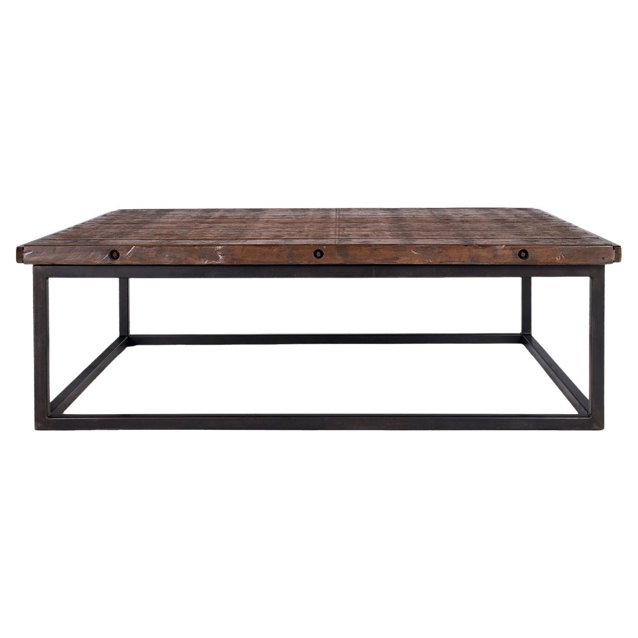 Table Made from Reclaimed Baking Pallet