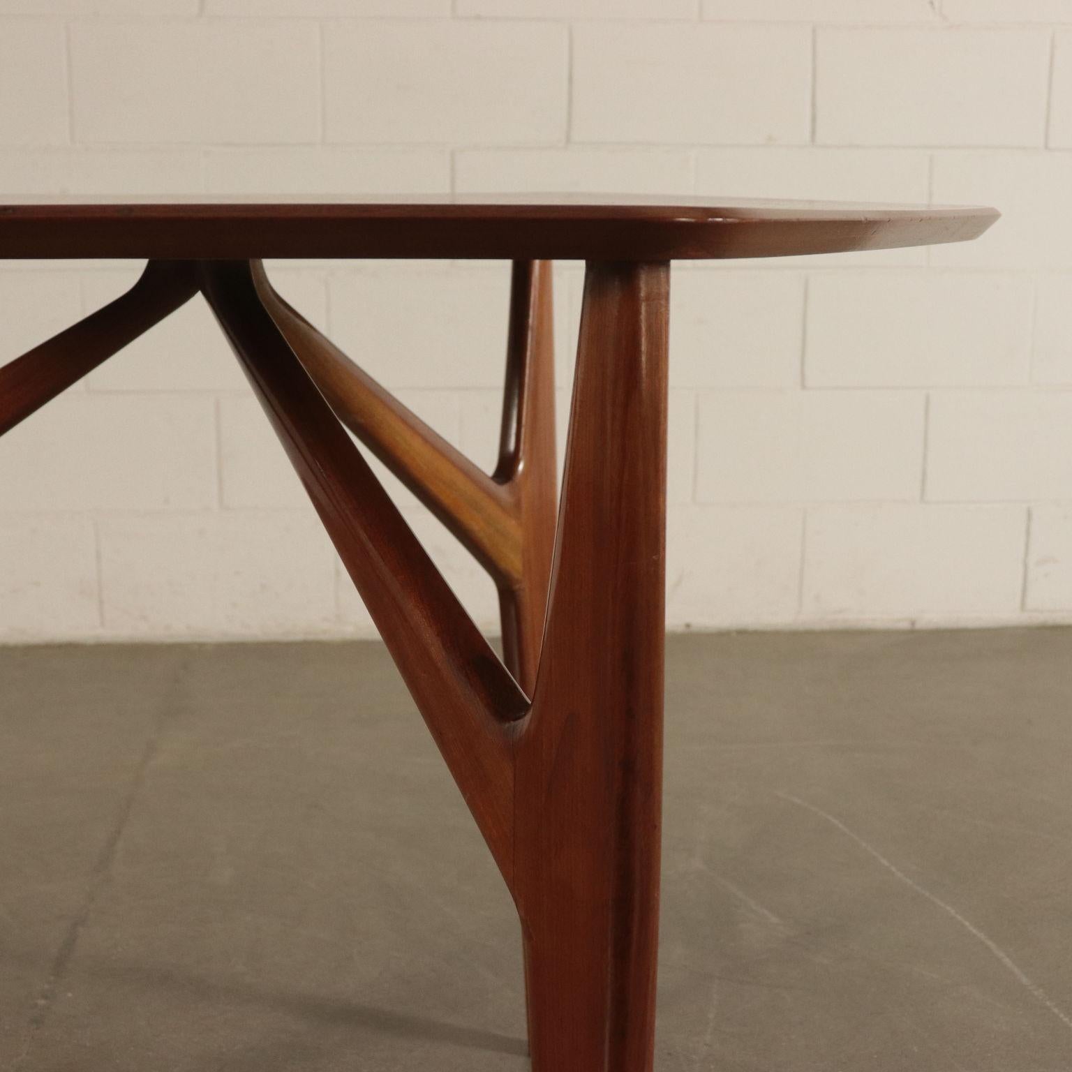 Table Mahogany Veneer and Solid Wood 1950s Italian Prodution 1