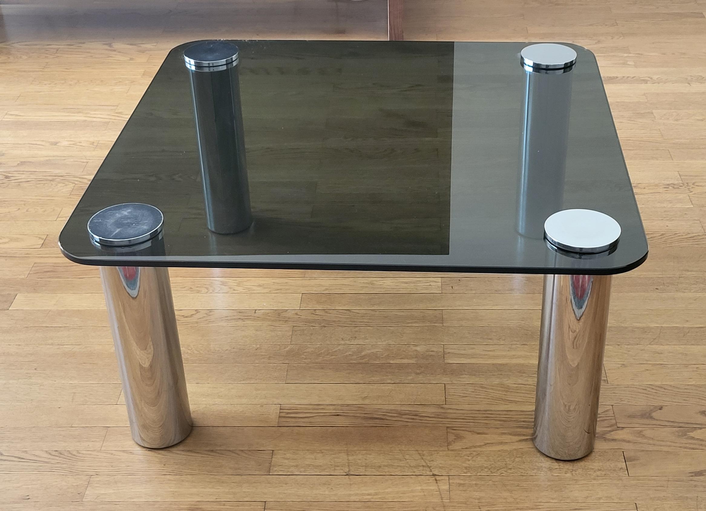 Tisch MARCUSO par Zanotta Designer Marco ZANUSO en verre pieds inox, Italien 1970 (Ende des 20. Jahrhunderts) im Angebot