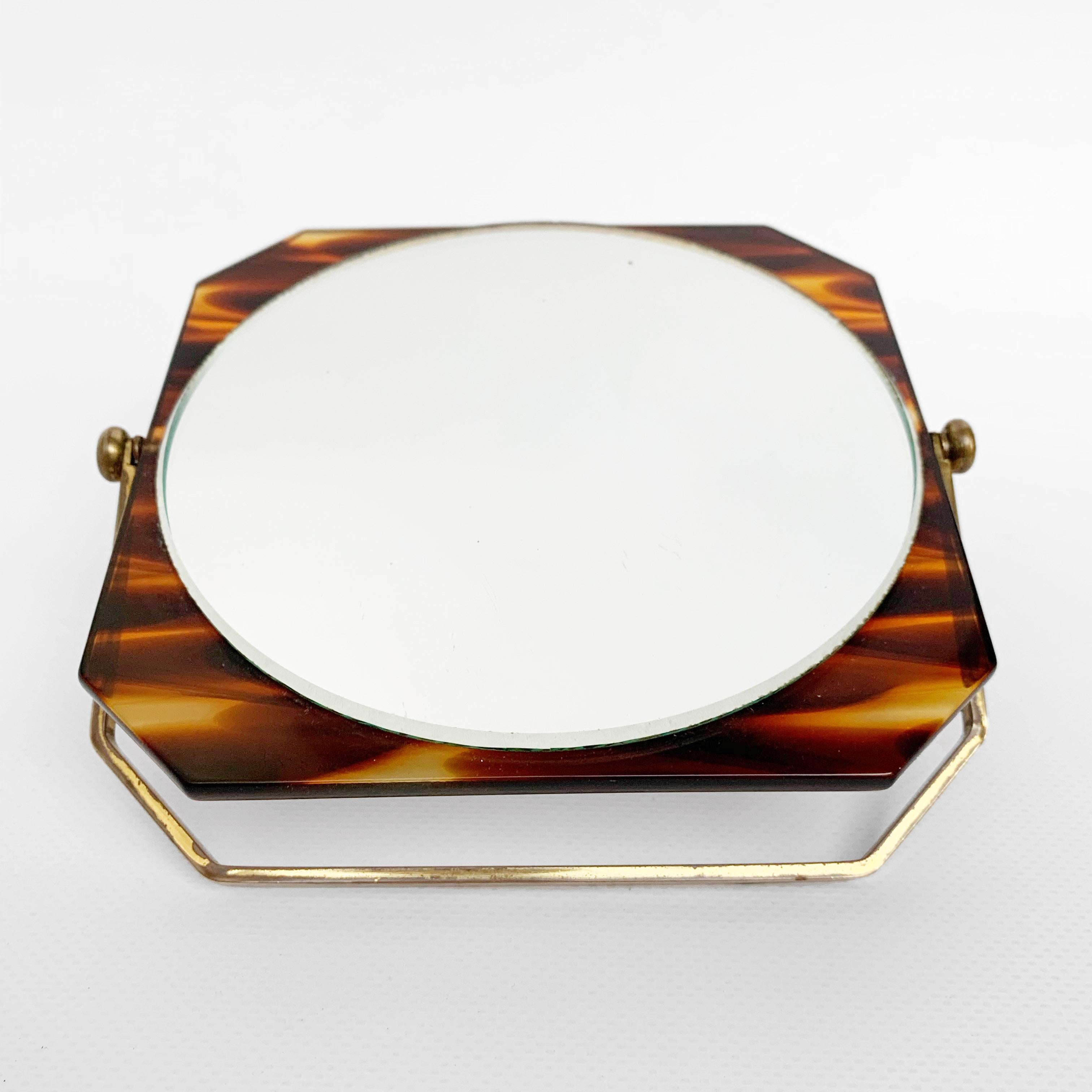 Mid-Century Modern Table Mirror, Brass and Tortoise Plexiglass, Double-Sided Vanity, Italy 1970s For Sale