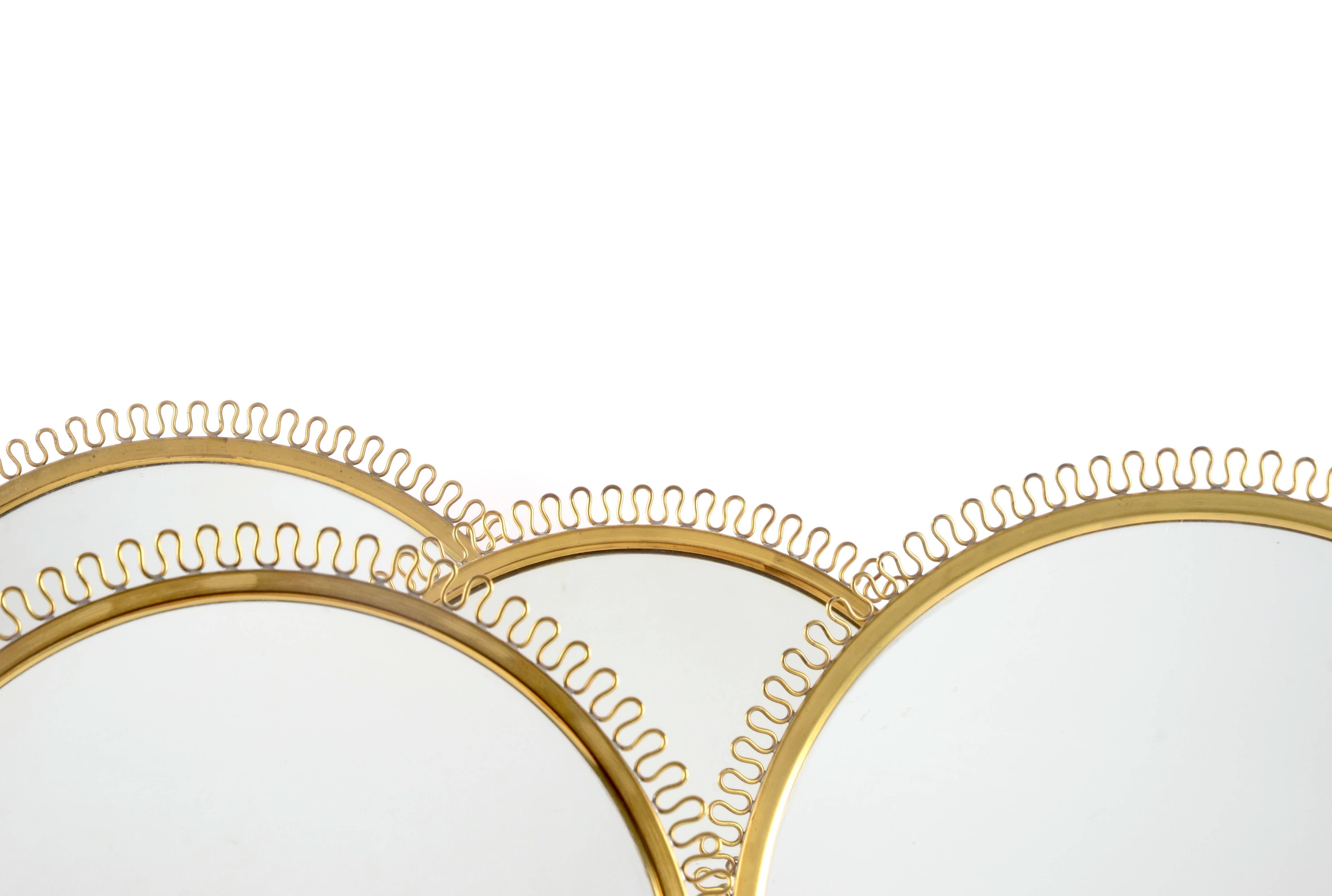 Table mirror in brass designed by Josef Frank for Firma Svenskt Tenn, Sweden, 1950s.

Four pieces available, two different sizes.

Measures: Height 47, diameter 38 cm 3 500 USD
Height 45, diameter 33 cm 3 800 USD.
 