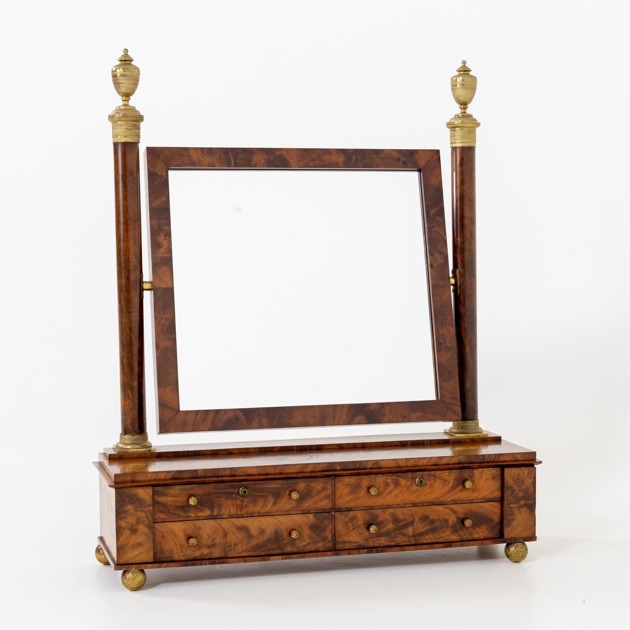Table Mirror, France Early 19th Century In Good Condition For Sale In Greding, DE