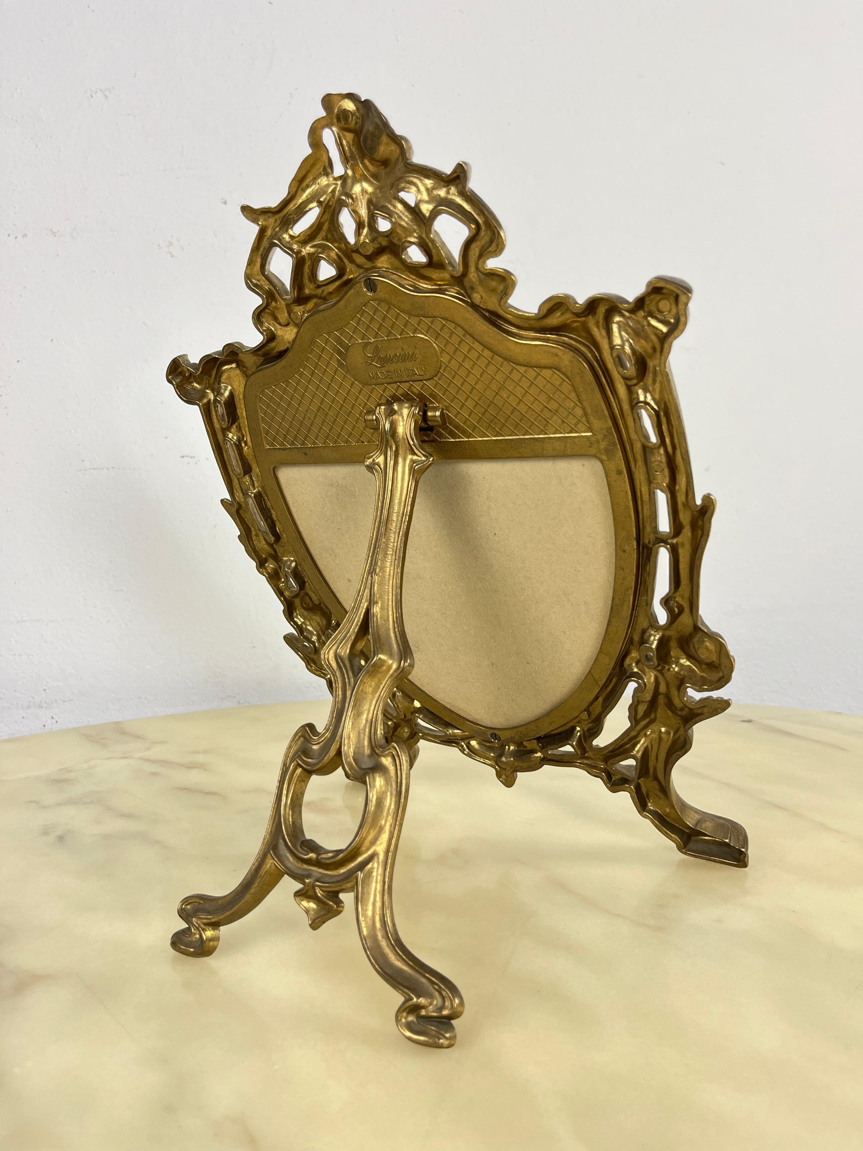Table Mirror In Worked Brass, Made In Italy 1960s For Sale 4