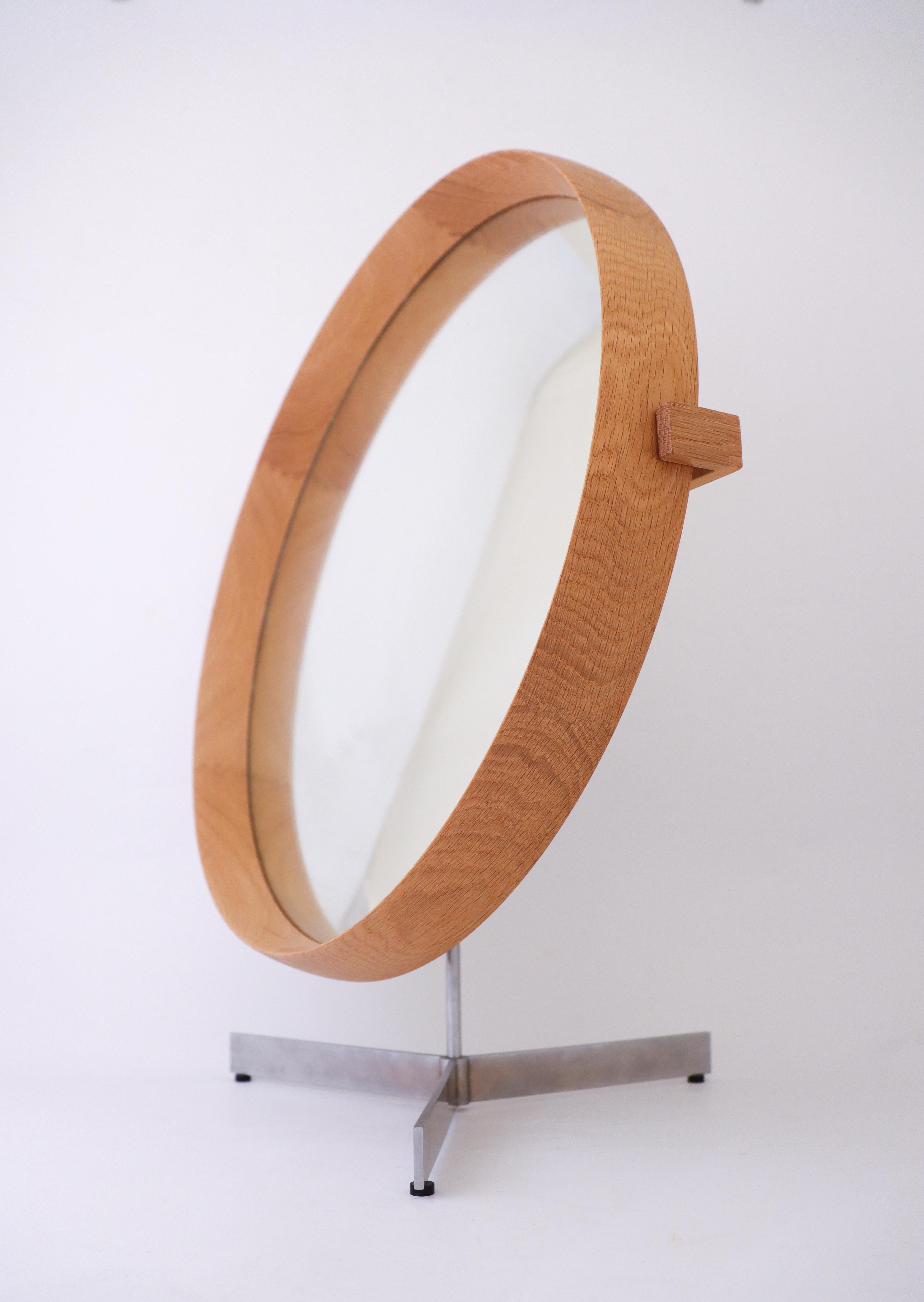 Swedish Table Mirror Oak, Luxus, Uno & Östen Kristiansson, Vittsjö, Sweden 1960s