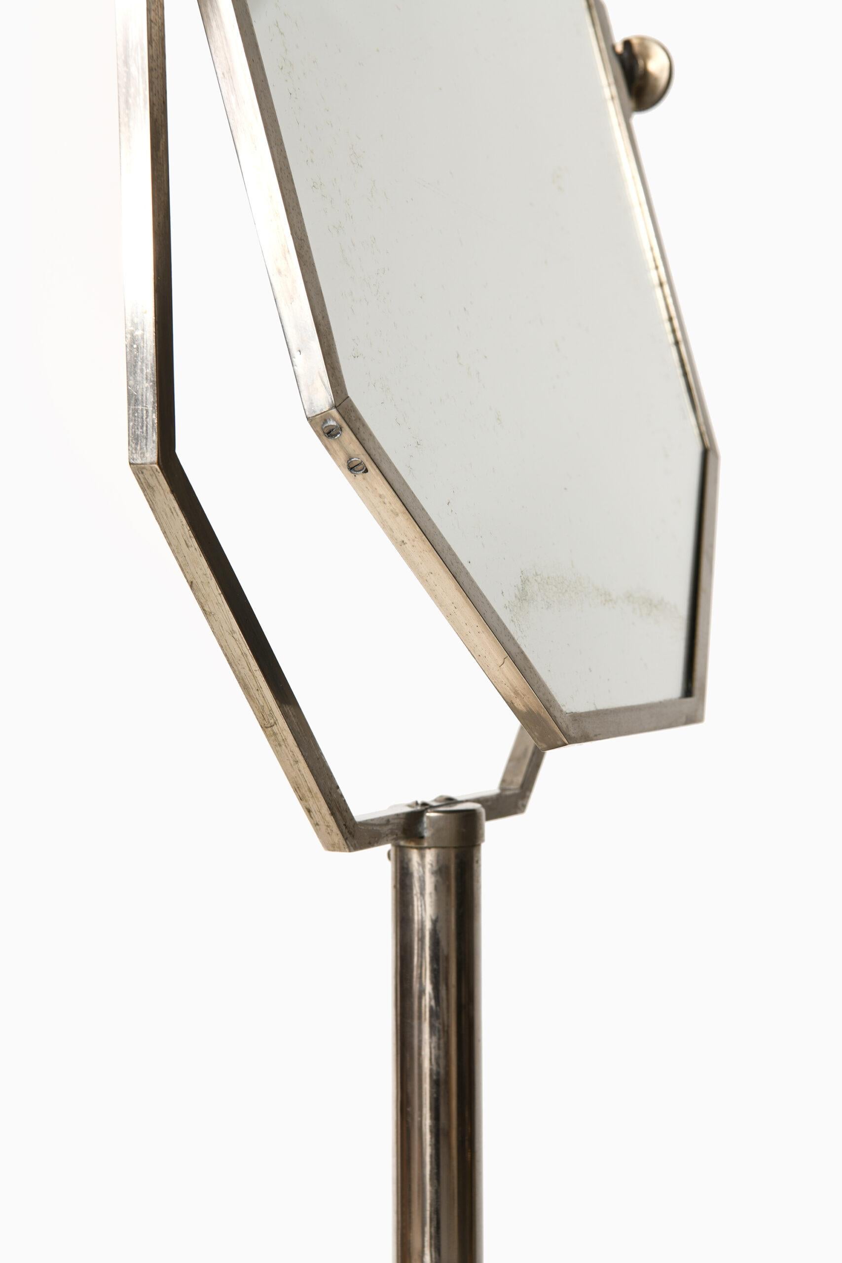 Table Mirror Probably Produced in Sweden In Good Condition For Sale In Limhamn, Skåne län