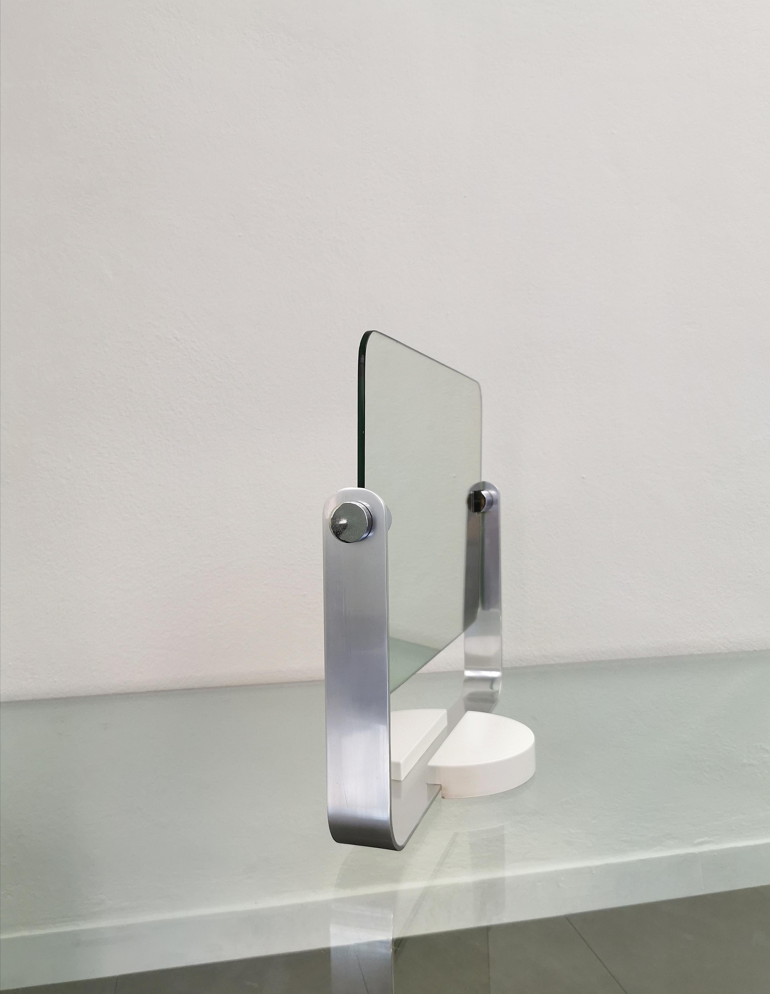 Table Mirror White Enameled Aluminum Metal Midcentury Italian Design, 1970s For Sale 2