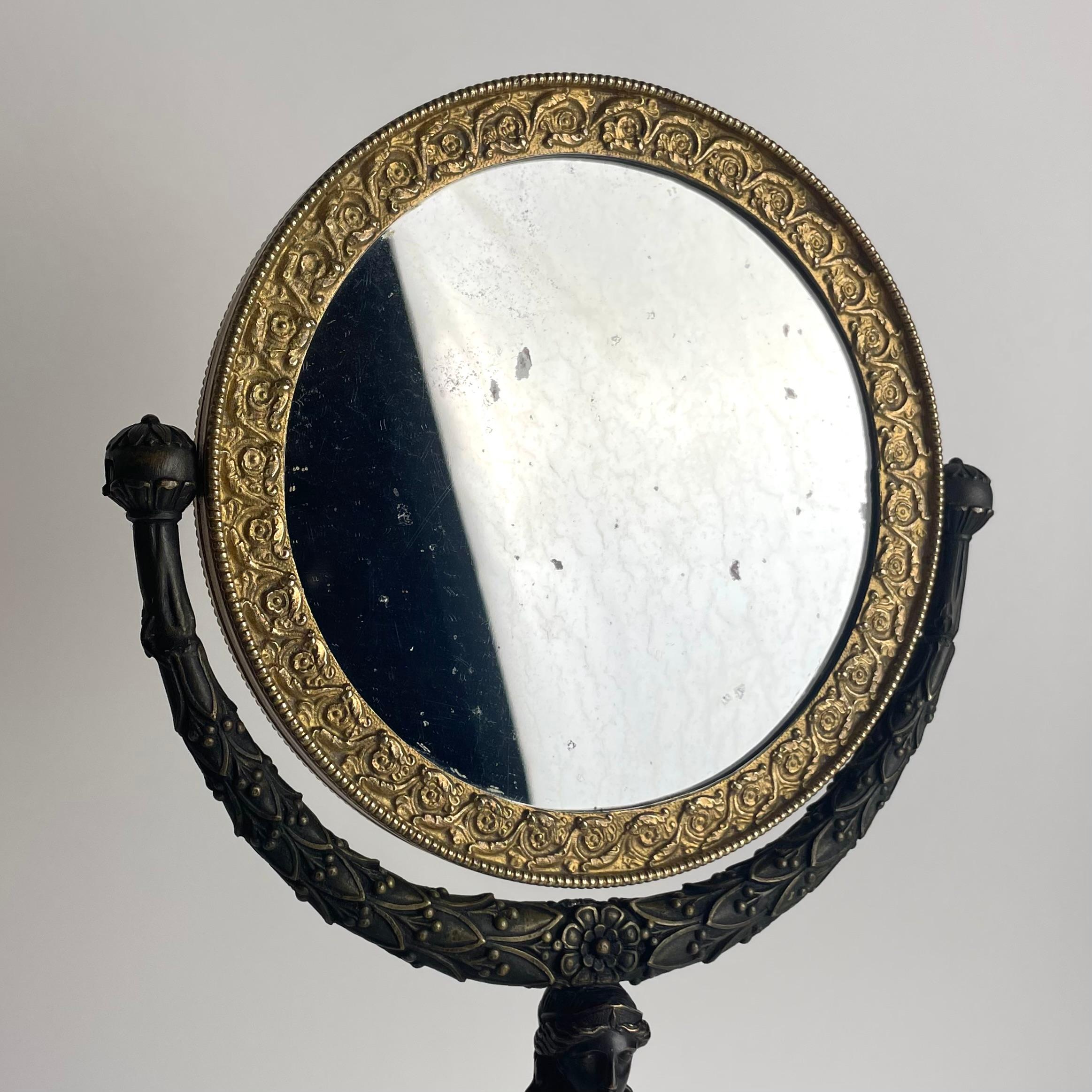 Miroir de table avec cariatides dans l'Empire français. Bronze doré et patiné foncé en vente 4