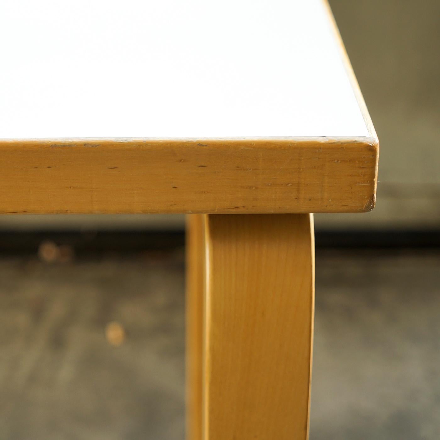 Scandinavian Modern Table Model 80A White Laminated, Alvar Aalto for Artek, Finland