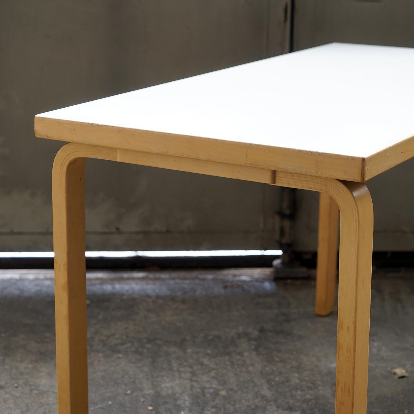 Finnish Table Model 80A White Laminated, Alvar Aalto for Artek, Finland