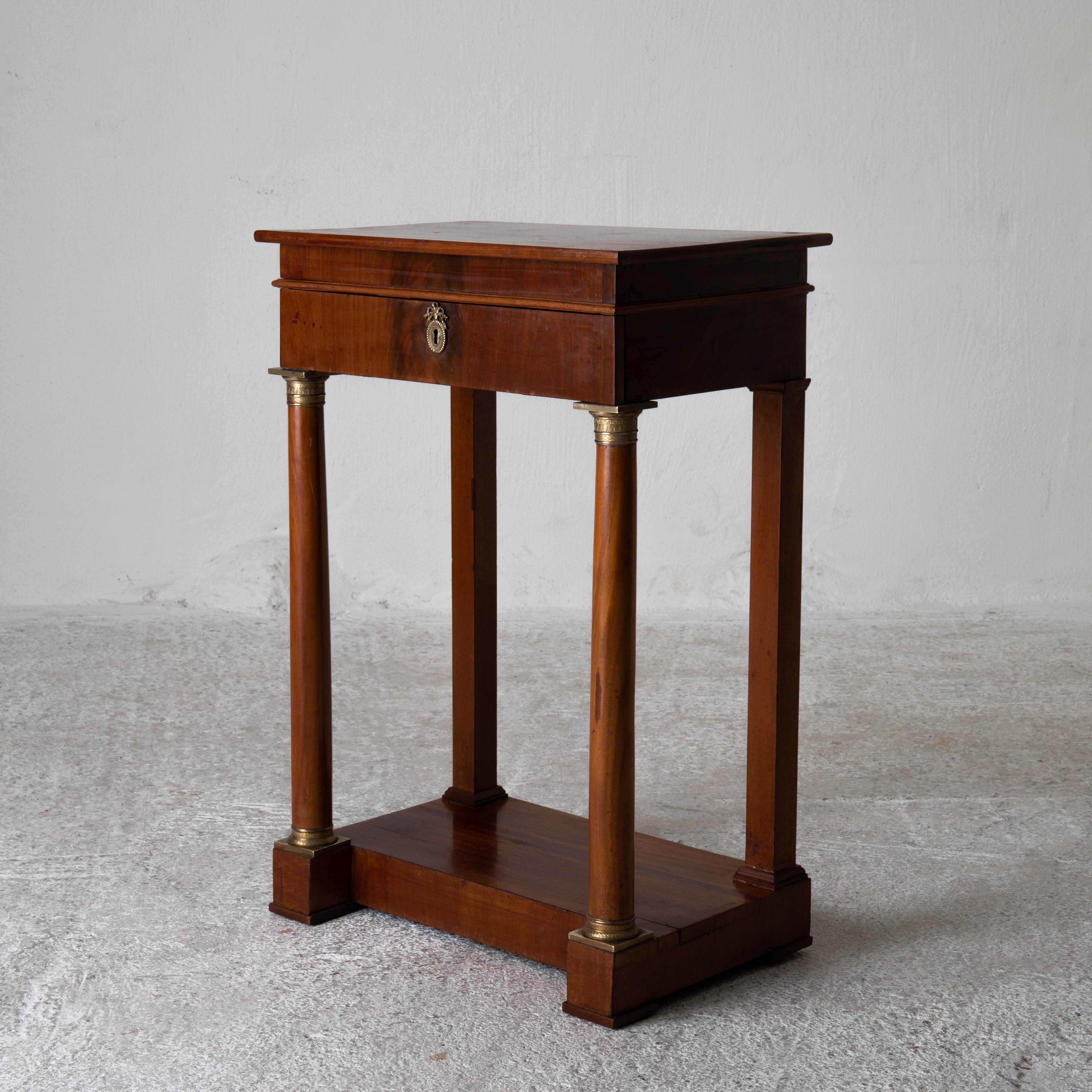 Table Nightstand Swedish 19th Century Mahogany Brass, Sweden For Sale 3
