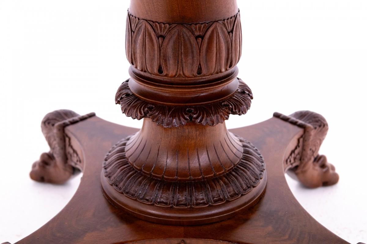 Table on lion's paws, Northern Europe, late 19th century. For Sale 1