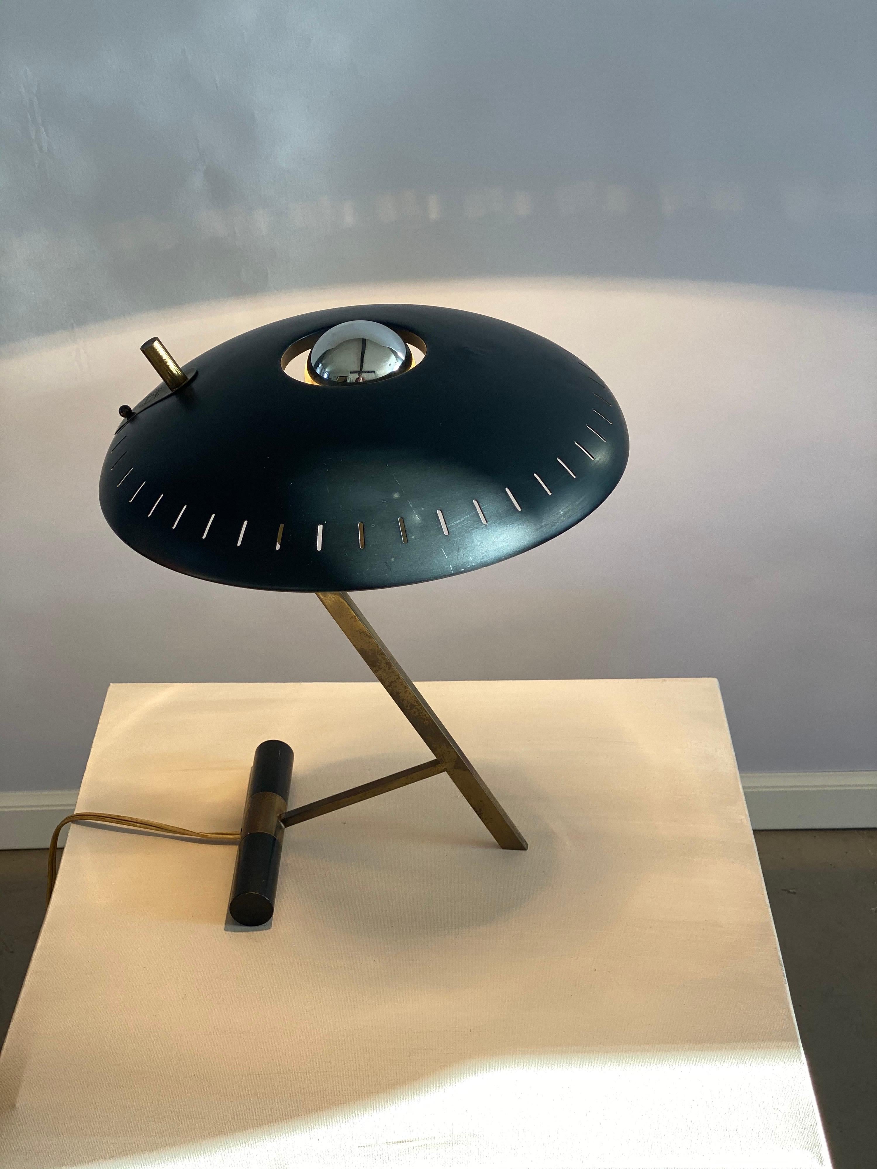 Table or Desk Lamp Z Model by Louis Kalff for Philips, 1950's im Zustand „Gut“ in Amsterdam, NL