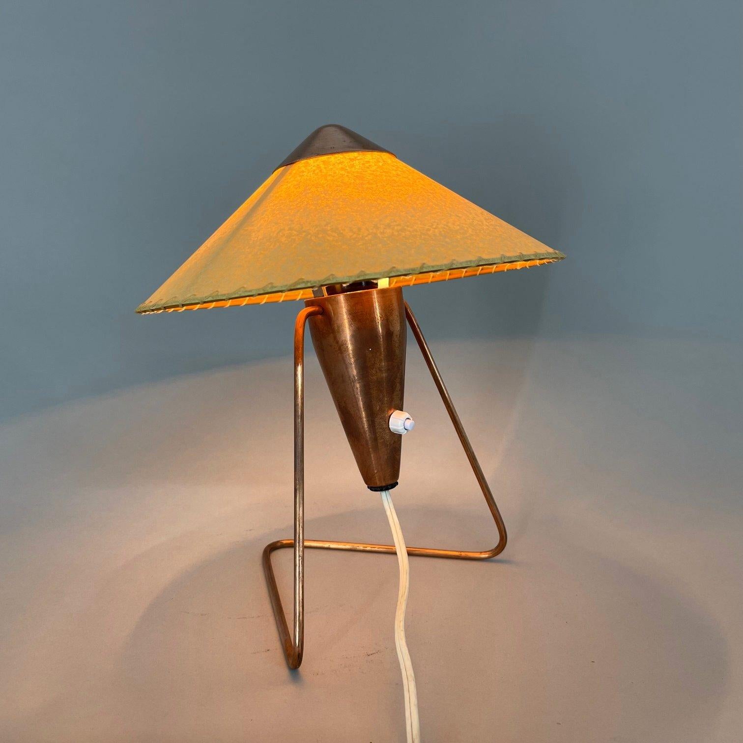 Métal Lampe de table ou applique par Helena Frantova pour OKOLO, Tchécoslovaquie, années 1950 en vente